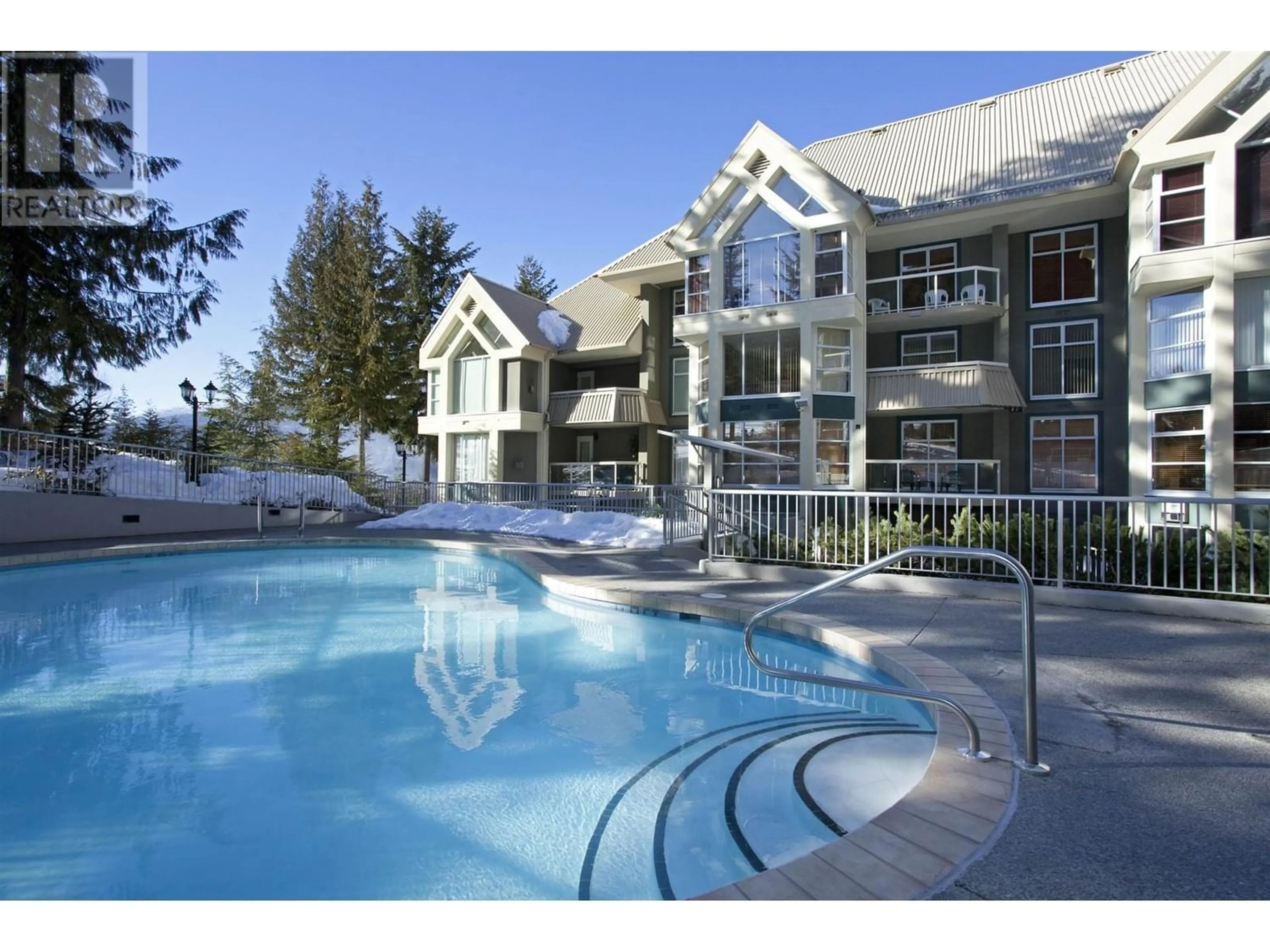 Indoor or outdoor pool for 407 4910 SPEARHEAD PLACE, Whistler British Columbia V0N1B4