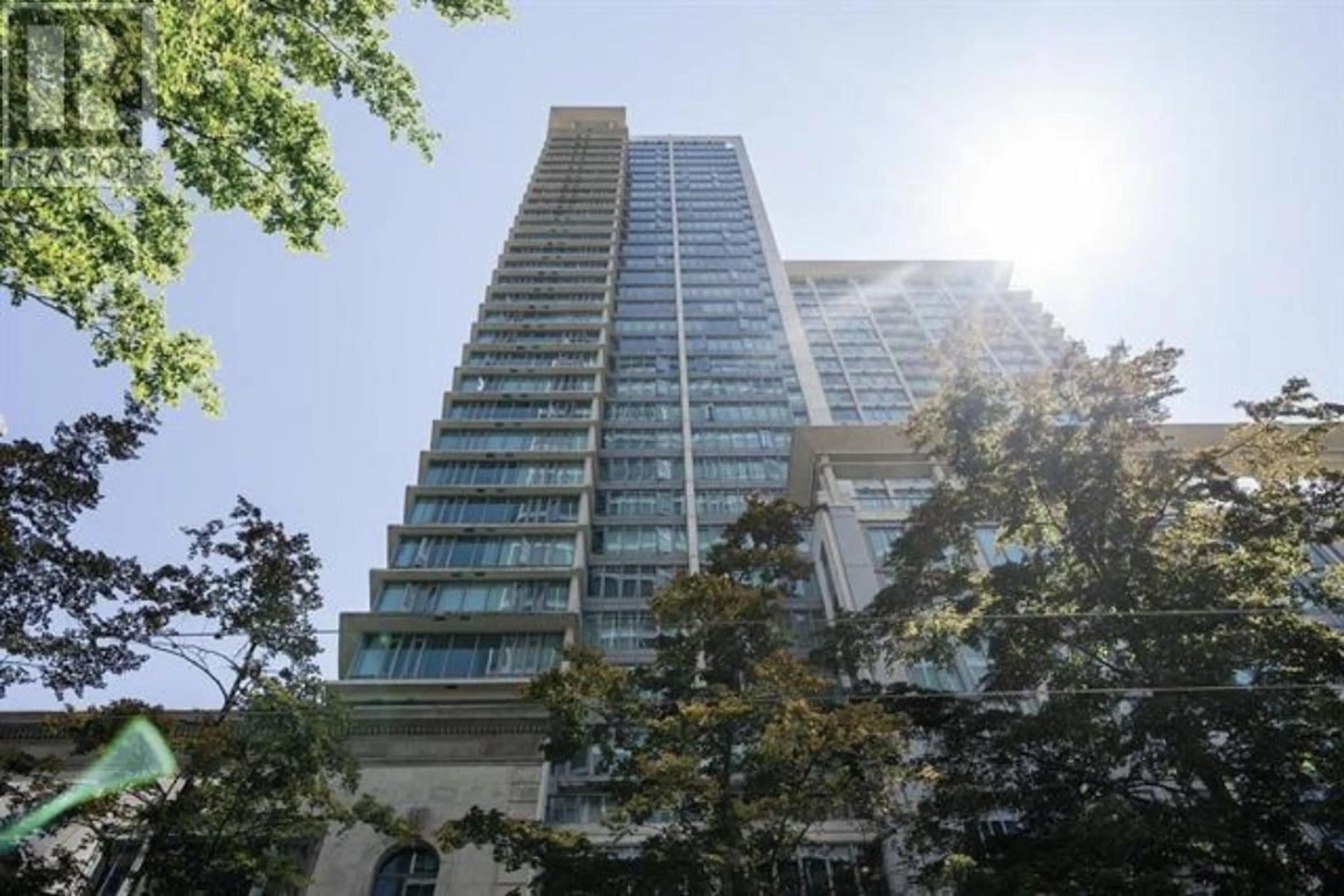 A pic from exterior of the house or condo for 607 610 GRANVILLE STREET, Vancouver British Columbia V6C3T3