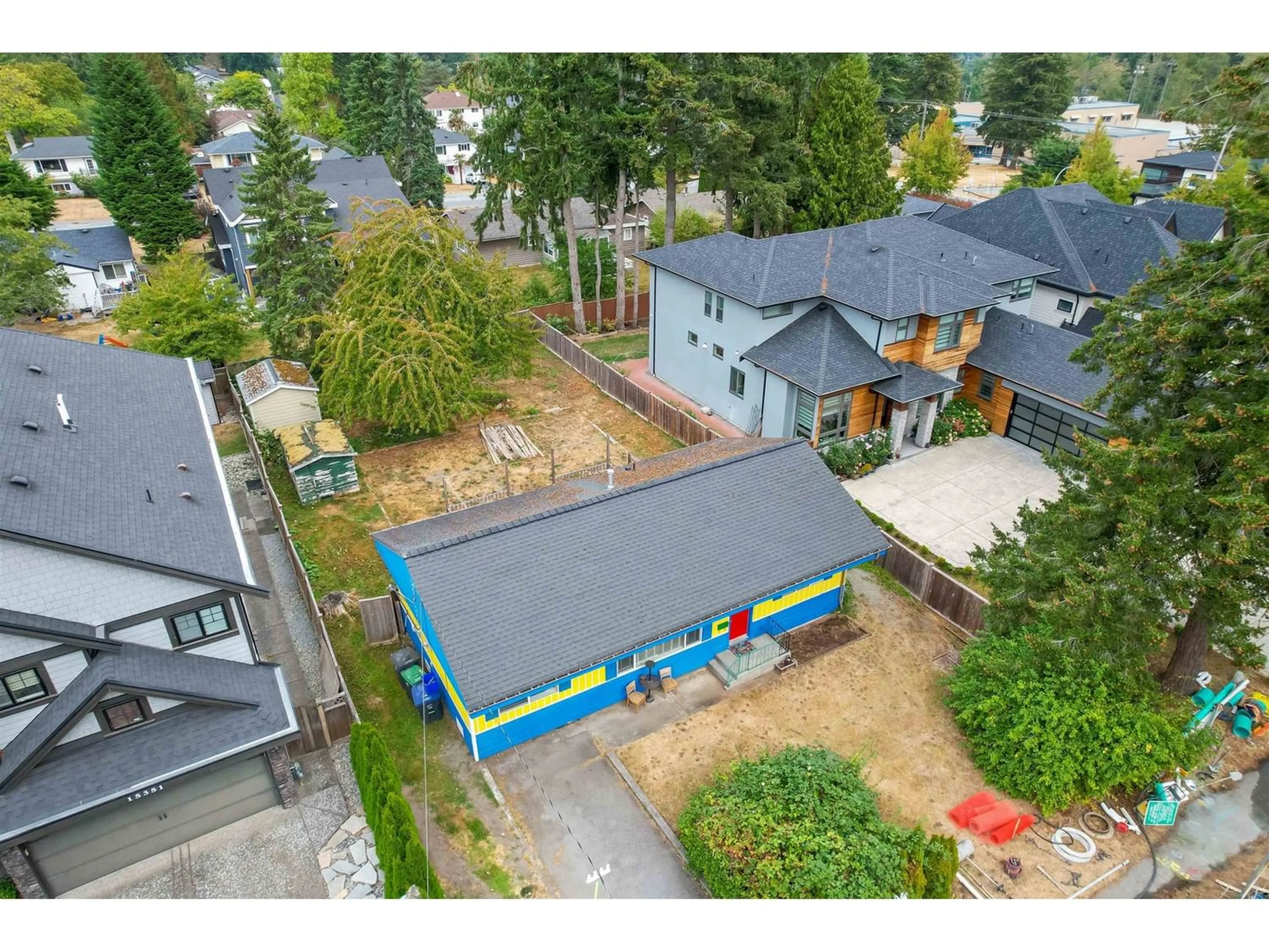 Frontside or backside of a home for 15361 20 AVENUE, Surrey British Columbia V4A2A2