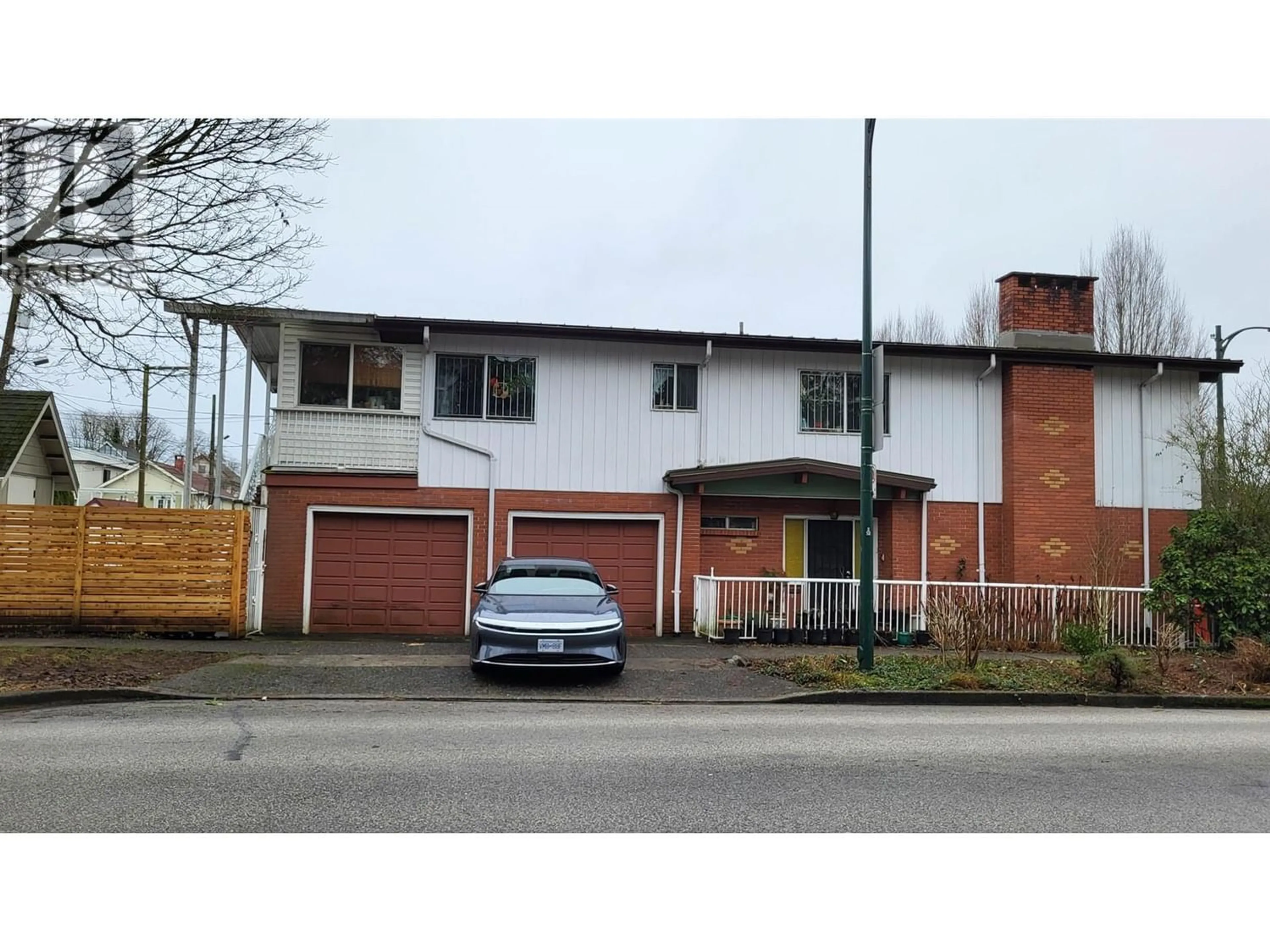 Frontside or backside of a home for 202 E 37TH AVENUE, Vancouver British Columbia V5W1E6