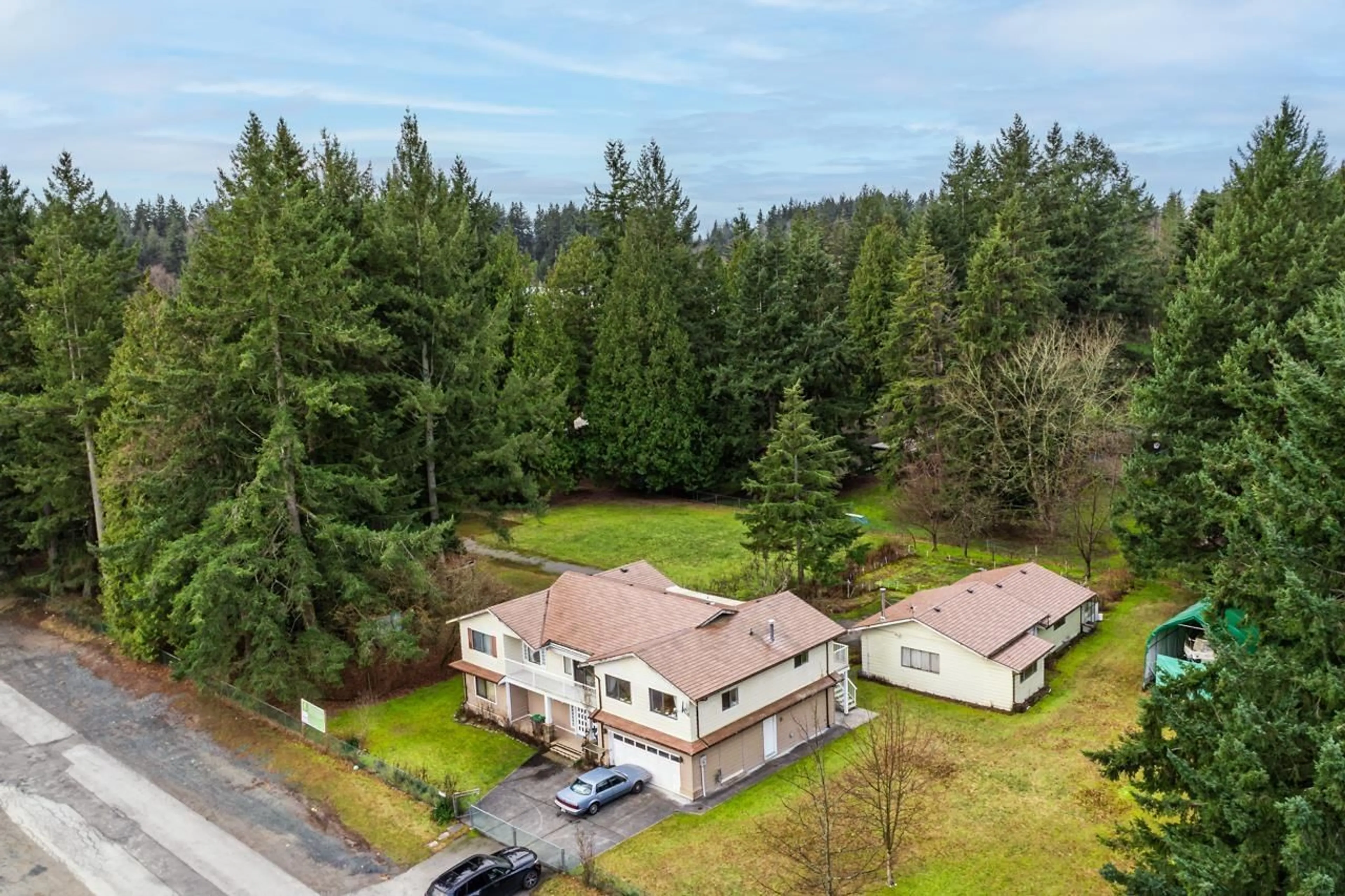 Outside view for 13583 24 AVENUE, Surrey British Columbia V4A2G6