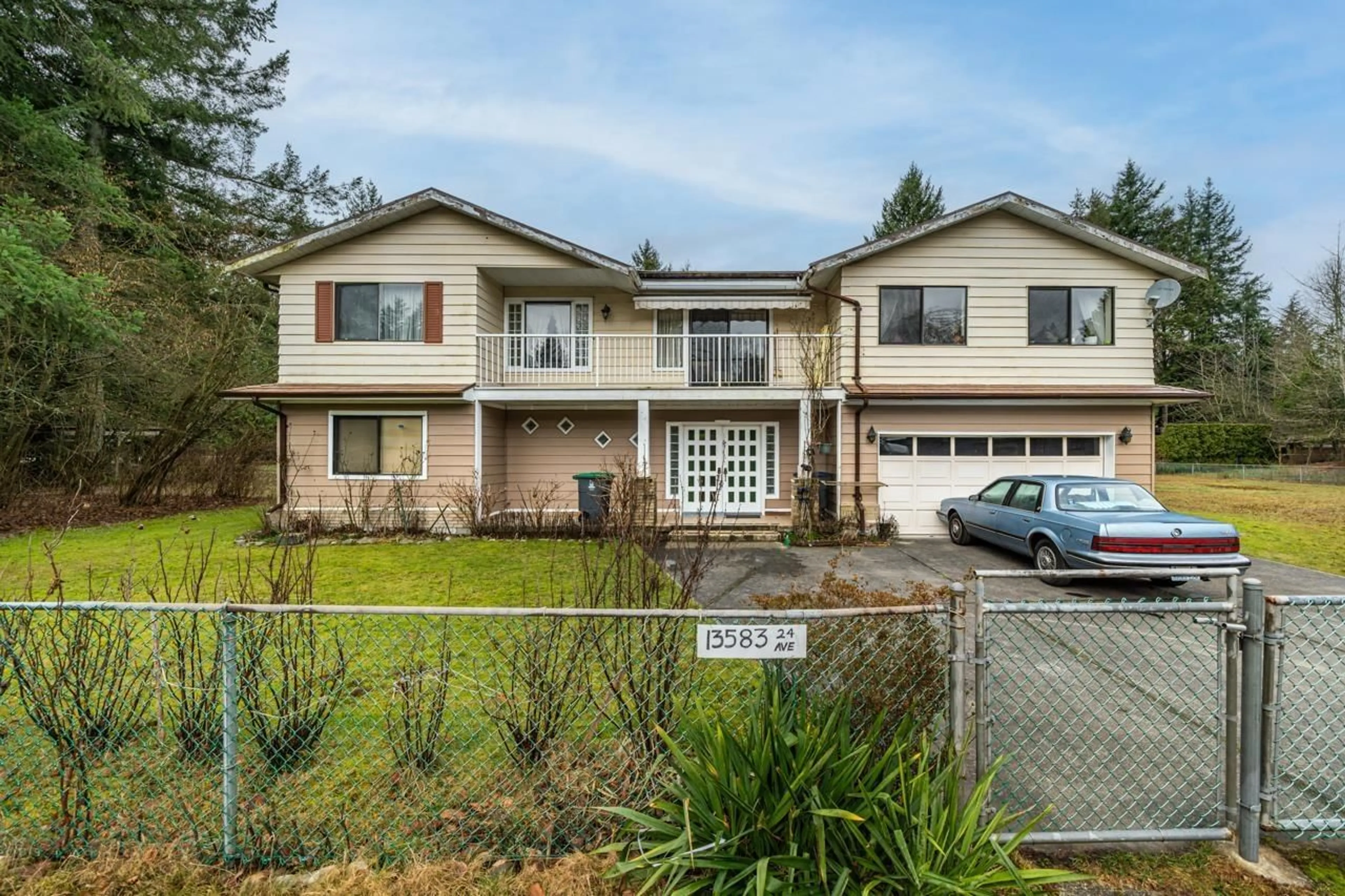 Frontside or backside of a home for 13583 24 AVENUE, Surrey British Columbia V4A2G6