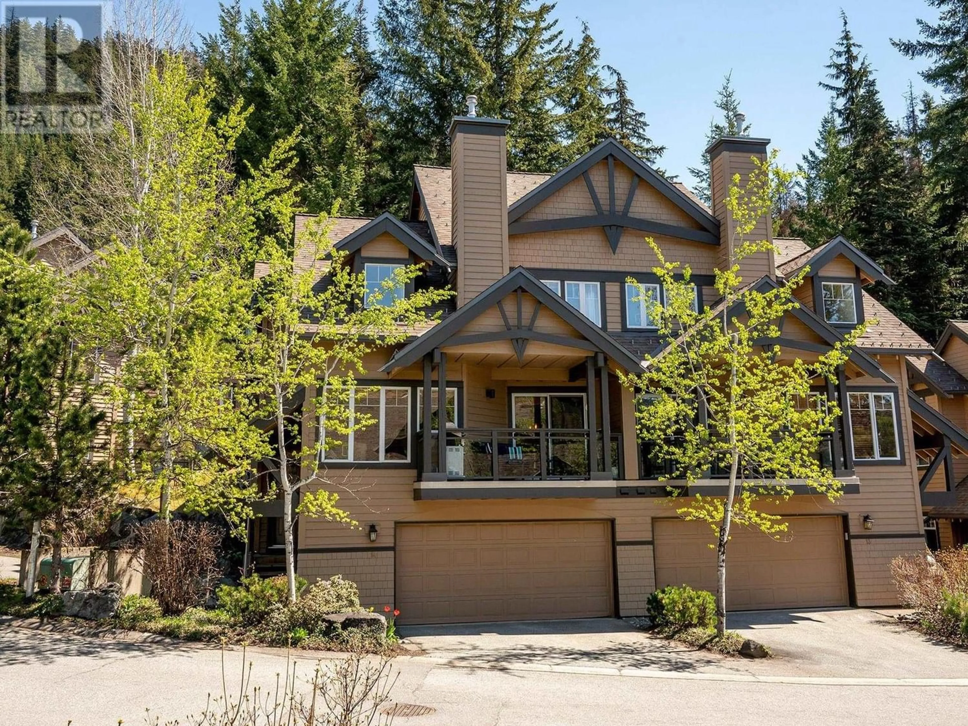 Living room for 14 2641 WHISTLER ROAD, Whistler British Columbia V8E0R4