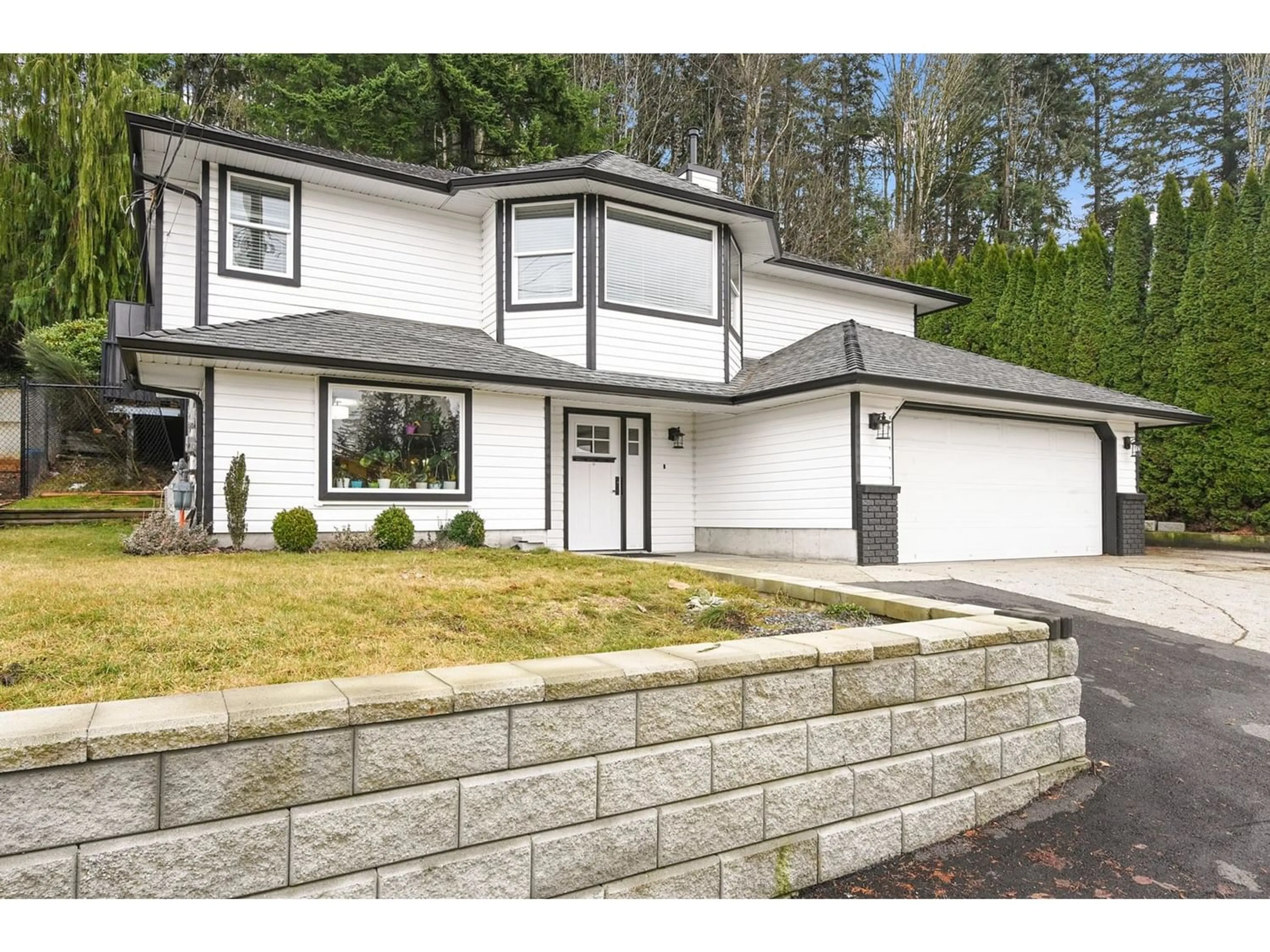 Frontside or backside of a home for 3038 MCMILLAN ROAD, Abbotsford British Columbia V2S6A8