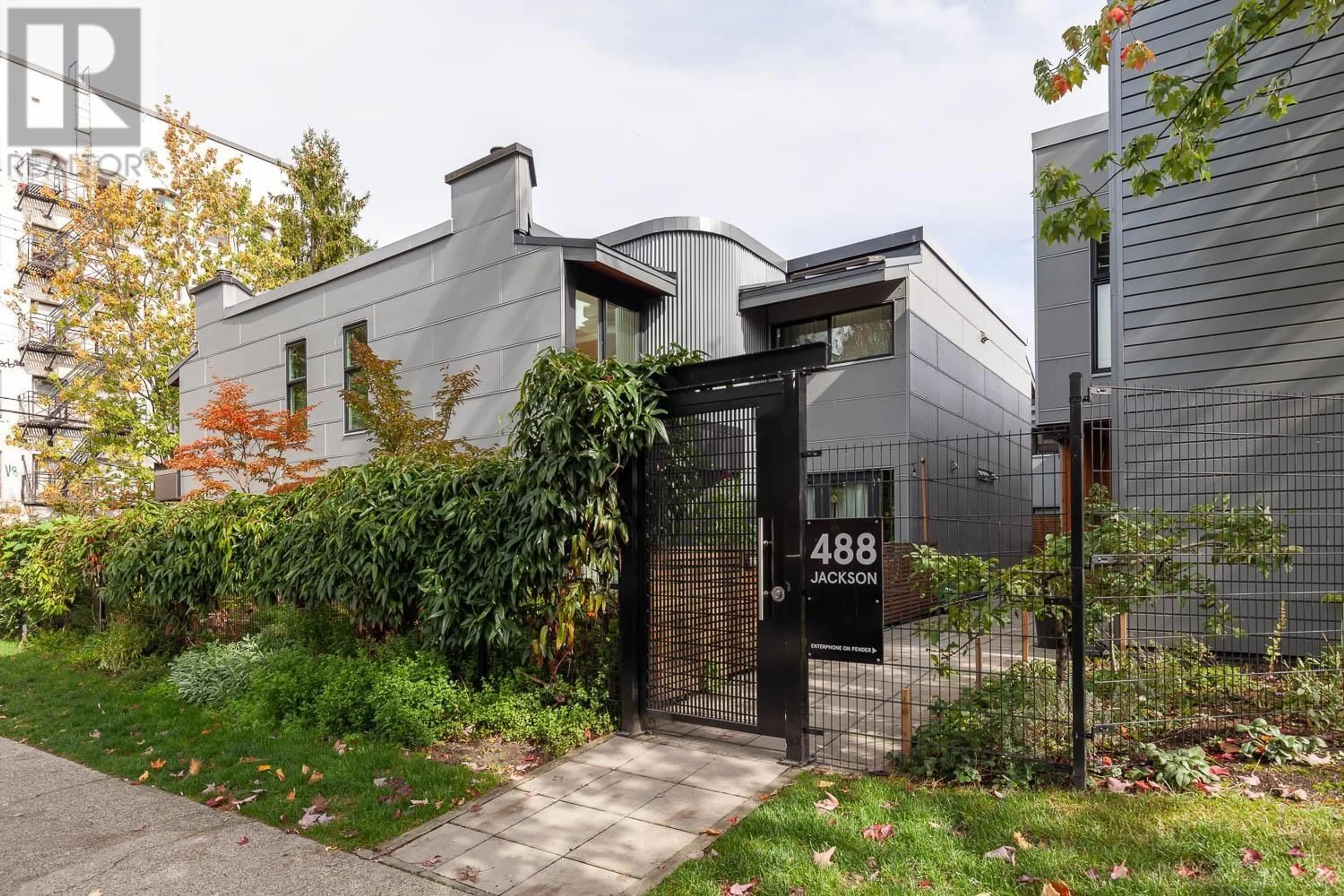 Home with brick exterior material for 3 468 JACKSON AVENUE, Vancouver British Columbia V6A3B5