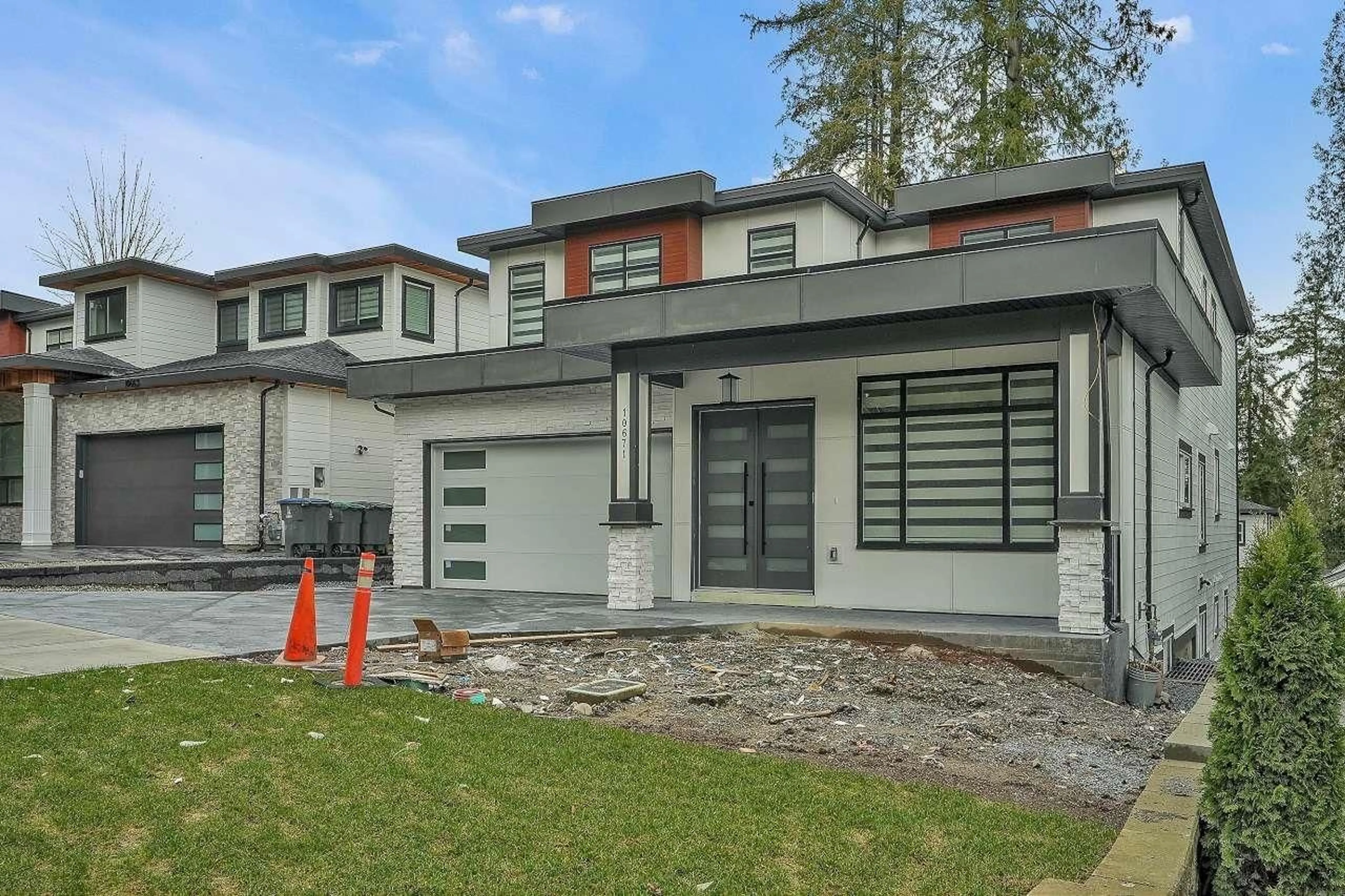 Frontside or backside of a home for 10671 127A STREET, Surrey British Columbia V3V5L7