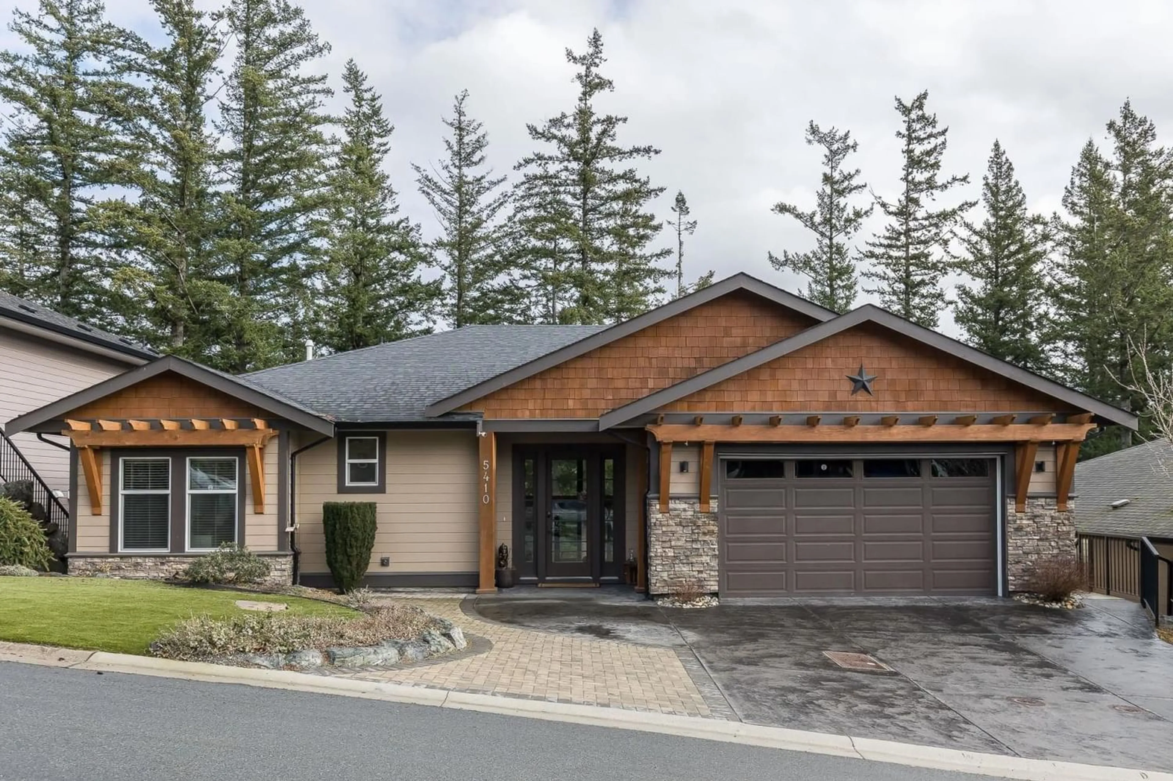 Frontside or backside of a home for 5410 ABBEY CRESCENT, Chilliwack British Columbia V2R0J6
