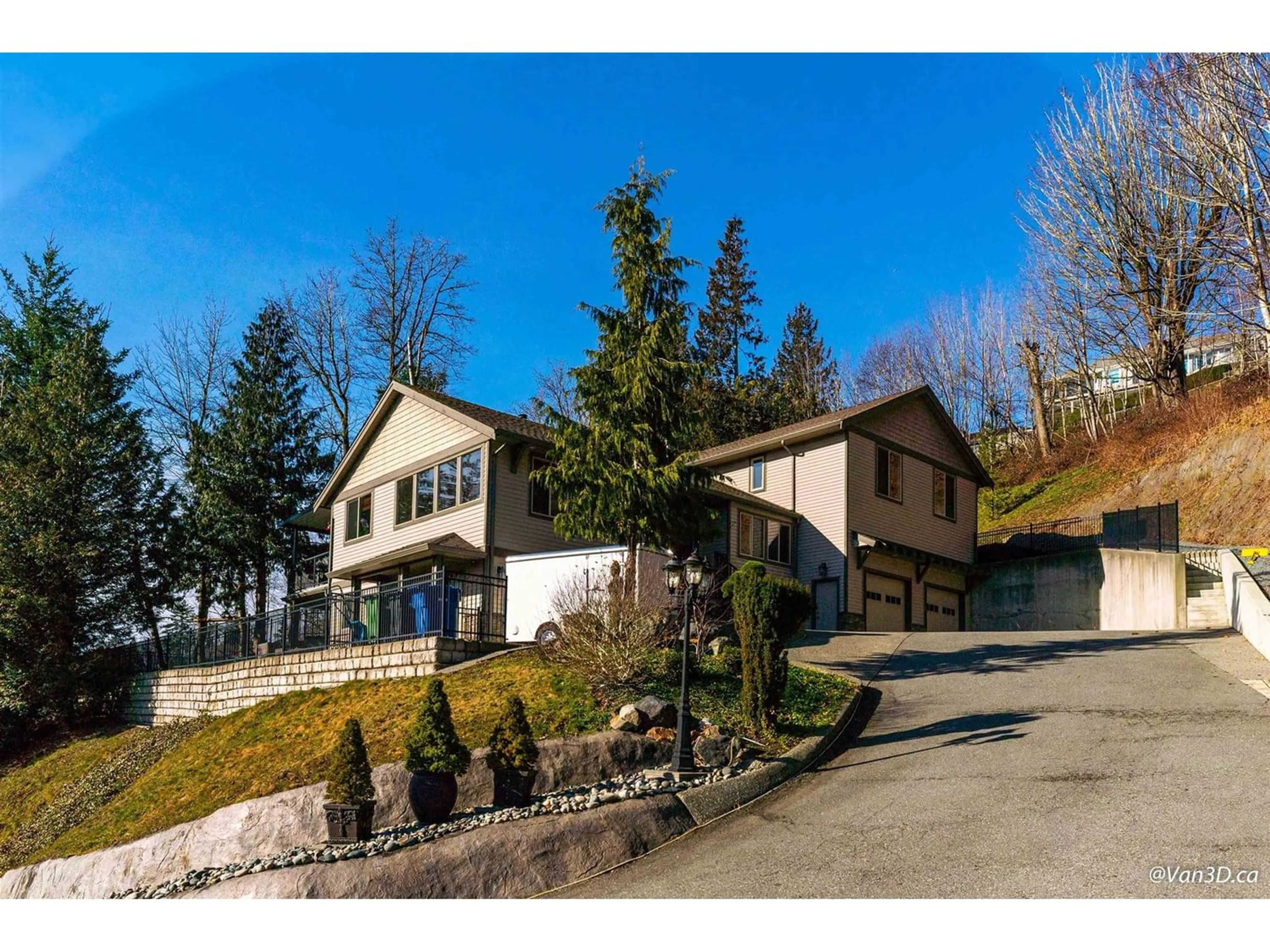 Frontside or backside of a home for 36315 CARRINGTON LANE, Abbotsford British Columbia V3G2M7