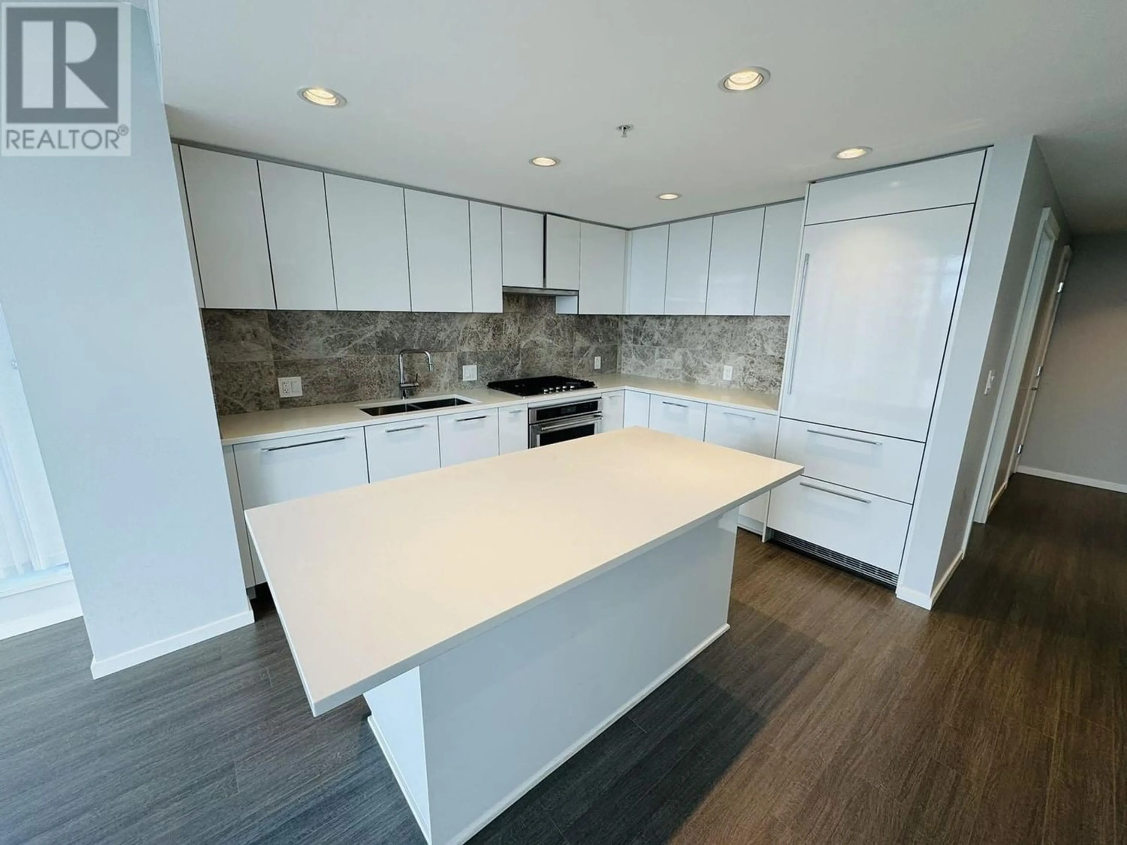 Kitchen for 3203 6700 DUNBLANE AVENUE, Burnaby British Columbia V5H0J3