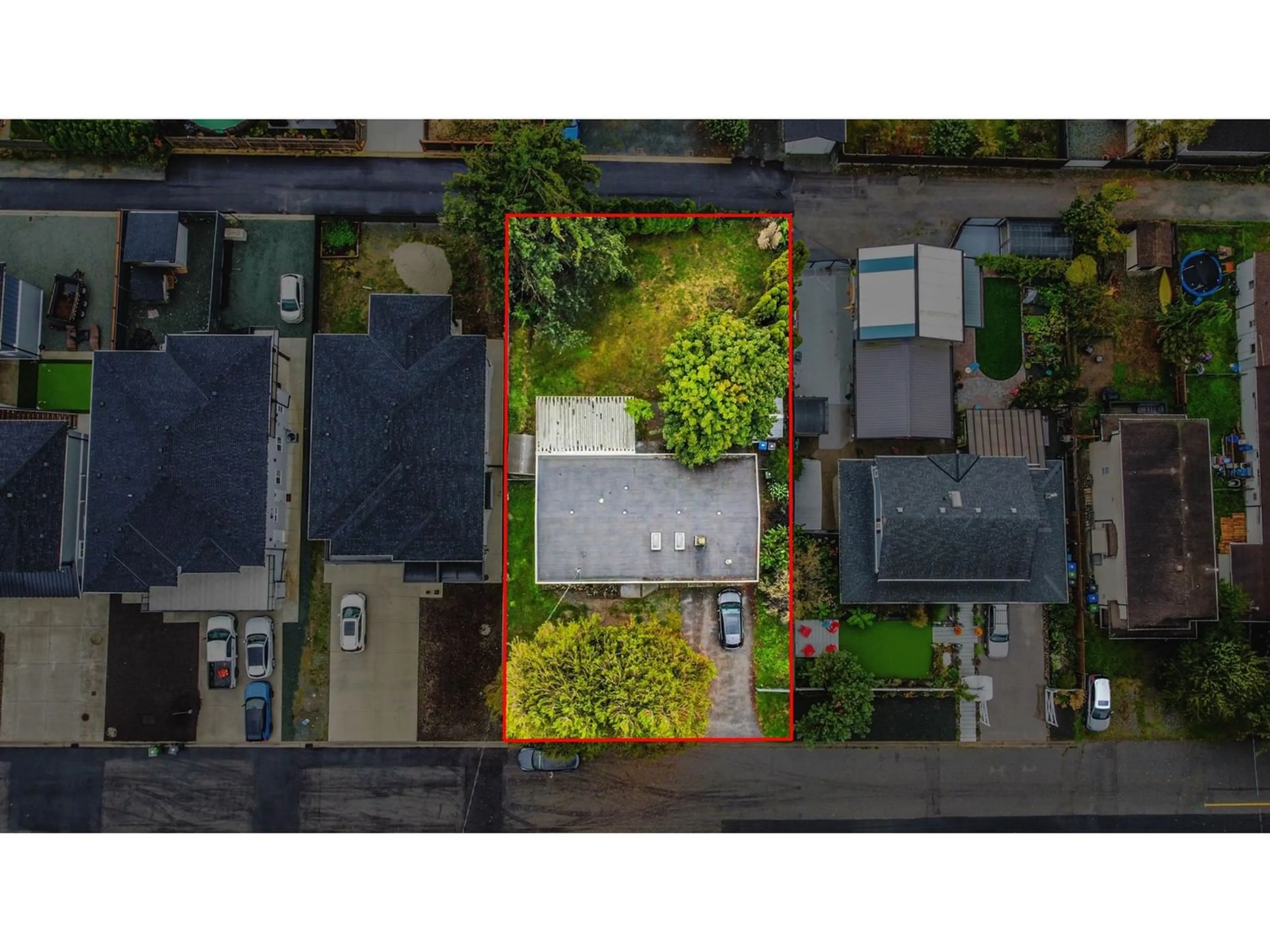 Frontside or backside of a home for 34740 3 AVENUE, Abbotsford British Columbia V2S8B9