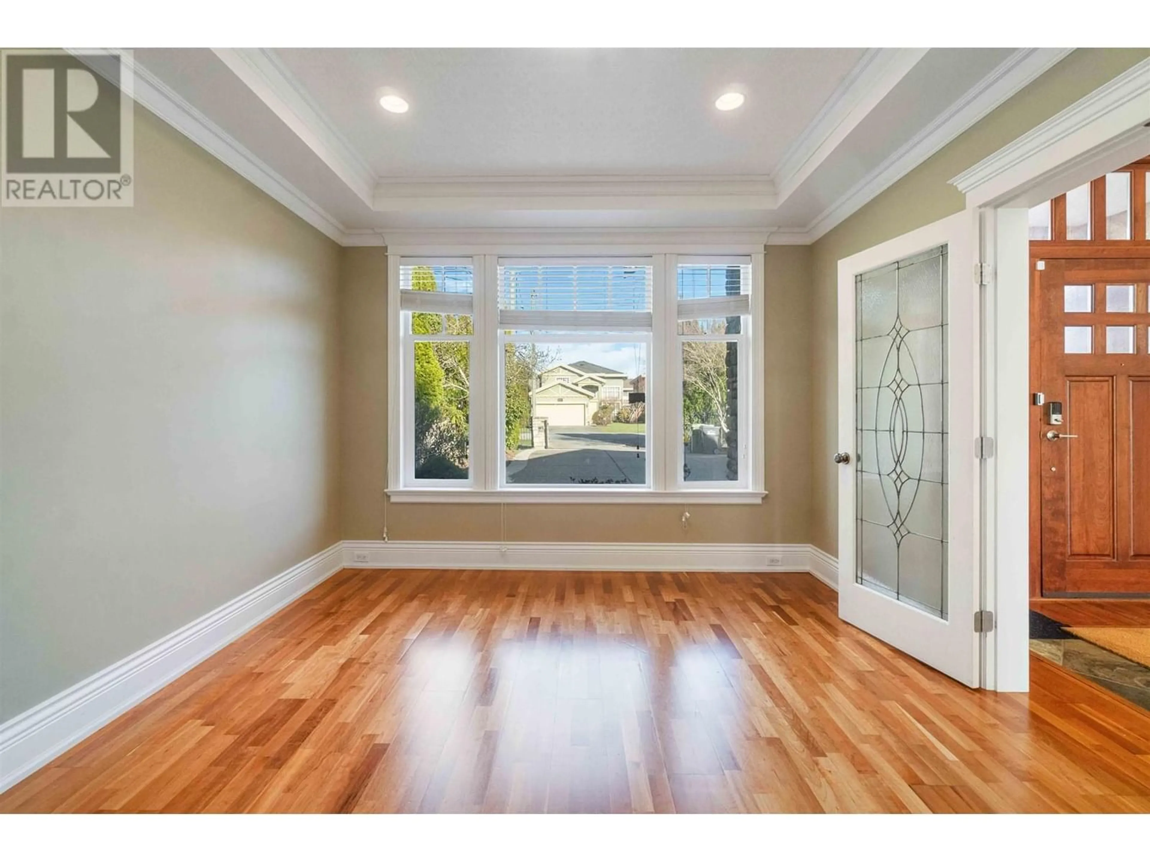 Indoor entryway for 6540 COMSTOCK ROAD, Richmond British Columbia V7C2X6