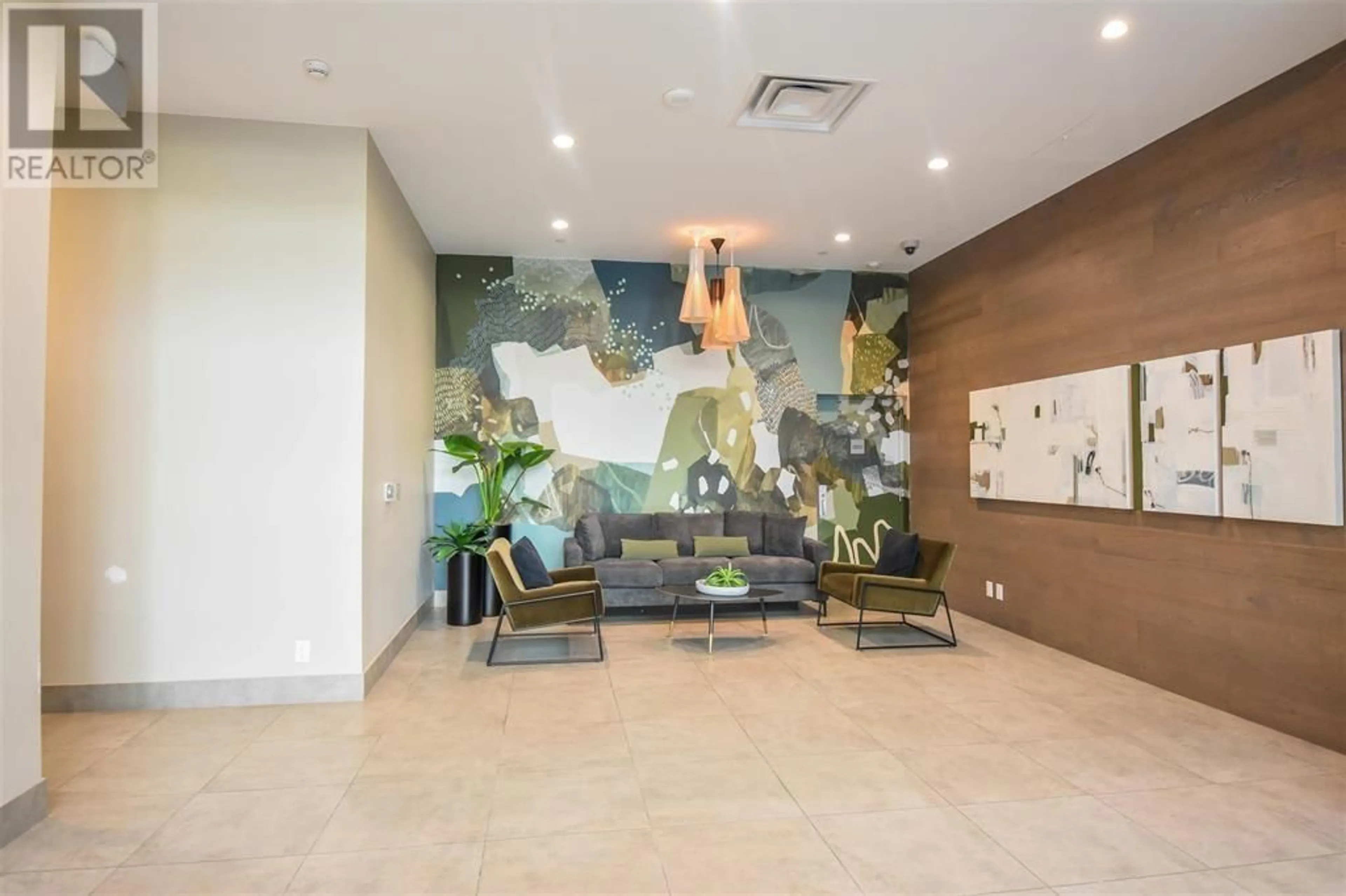 Indoor lobby for 609 3451 SAWMILL CRESCENT, Vancouver British Columbia V5S0H3