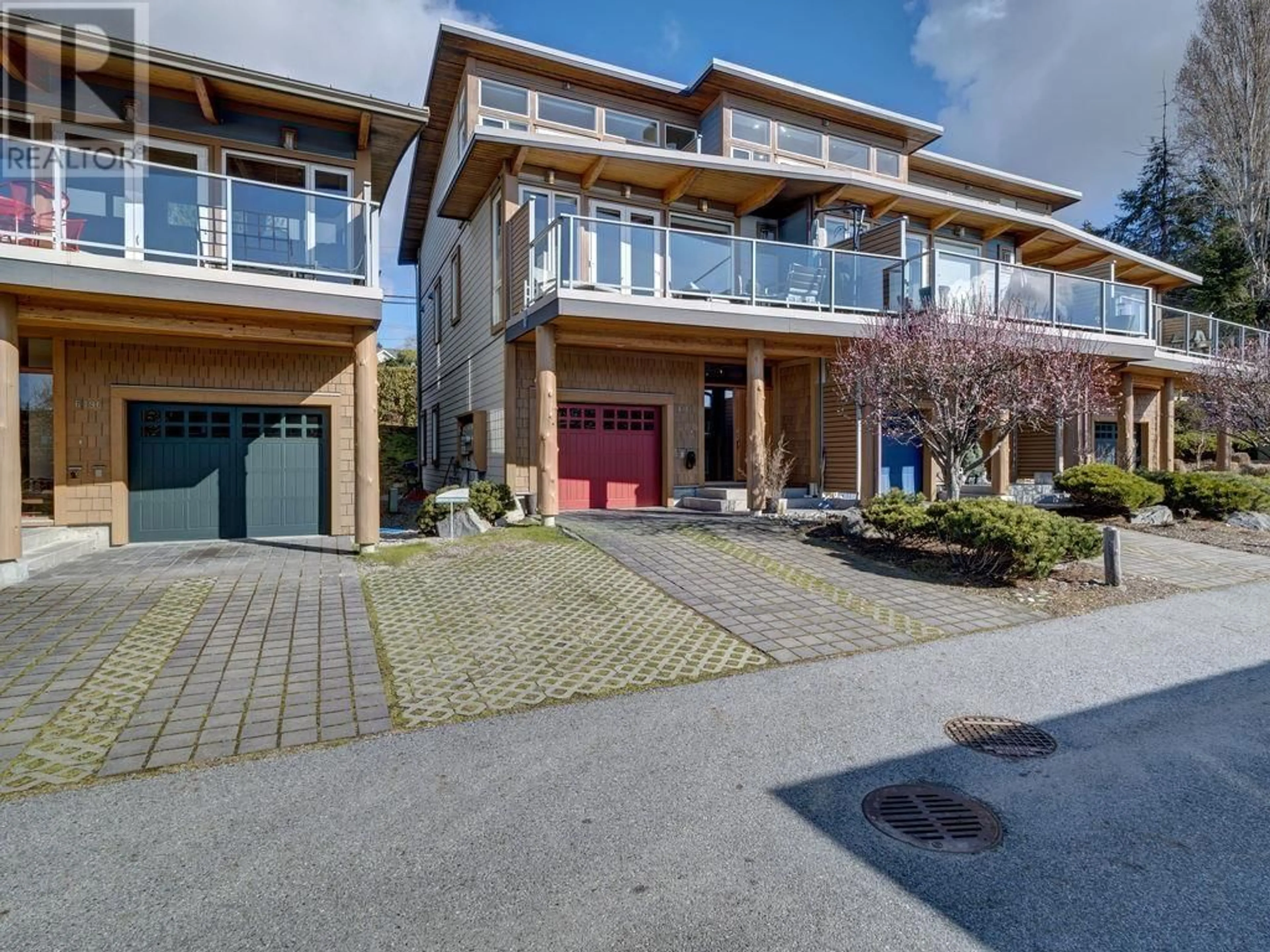 A pic from exterior of the house or condo for 6494 EMBER PLACE, Sechelt British Columbia V7Z0M9