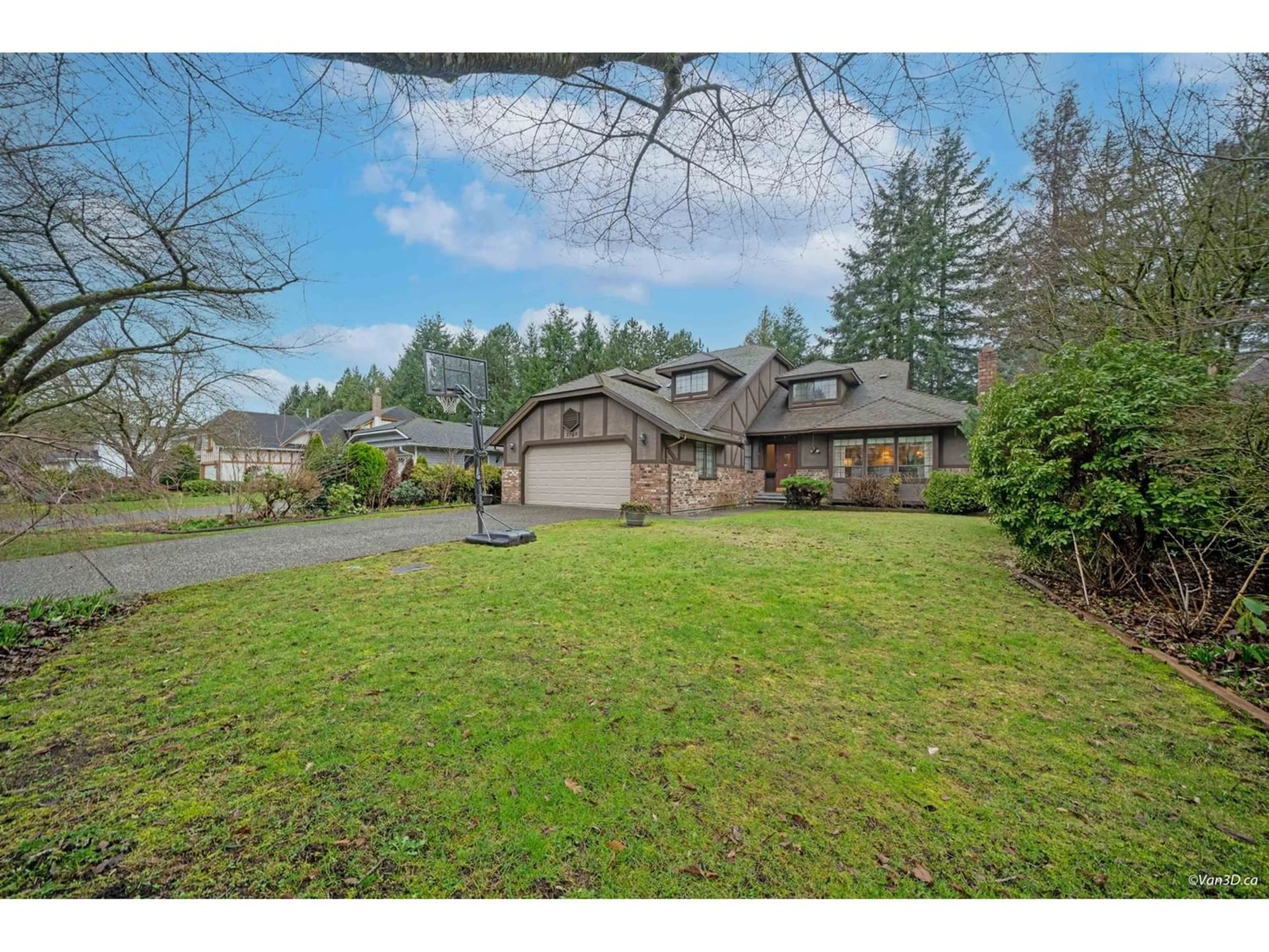 Frontside or backside of a home for 2389 150B STREET, Surrey British Columbia V4A8B1