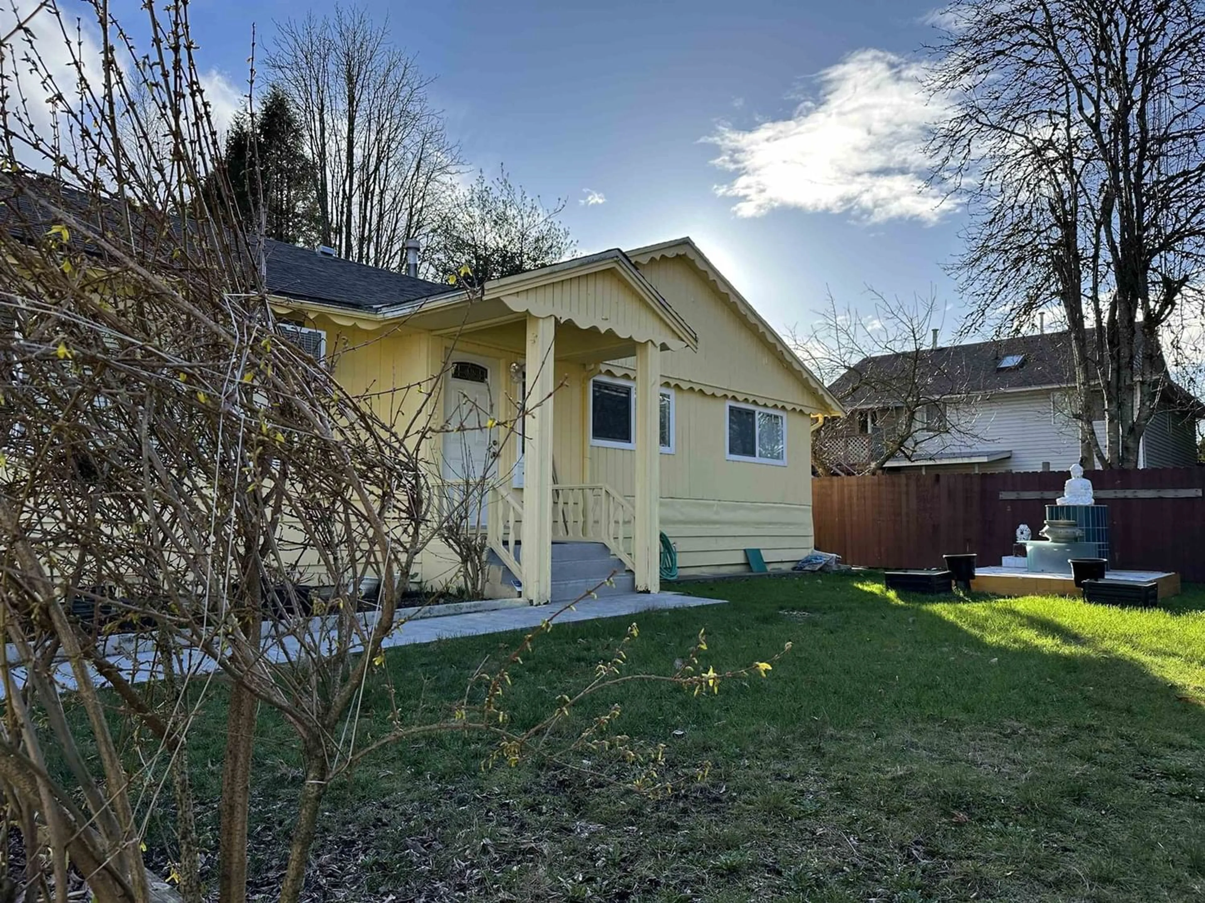 Frontside or backside of a home for 15634 88TH AVENUE, Surrey British Columbia V4N1G5