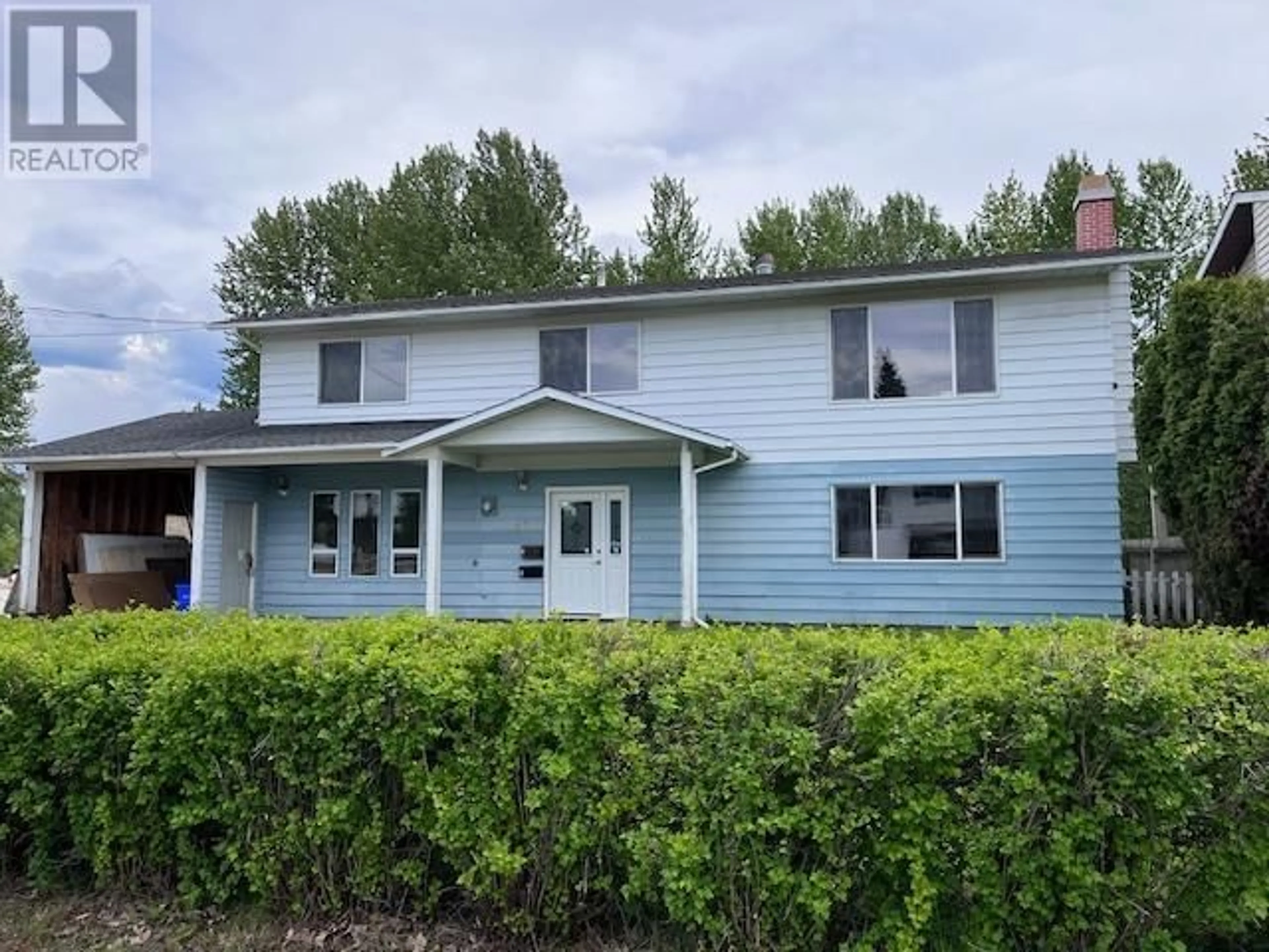 A pic from exterior of the house or condo for 630 ROLPH STREET, Quesnel British Columbia V2J3M1