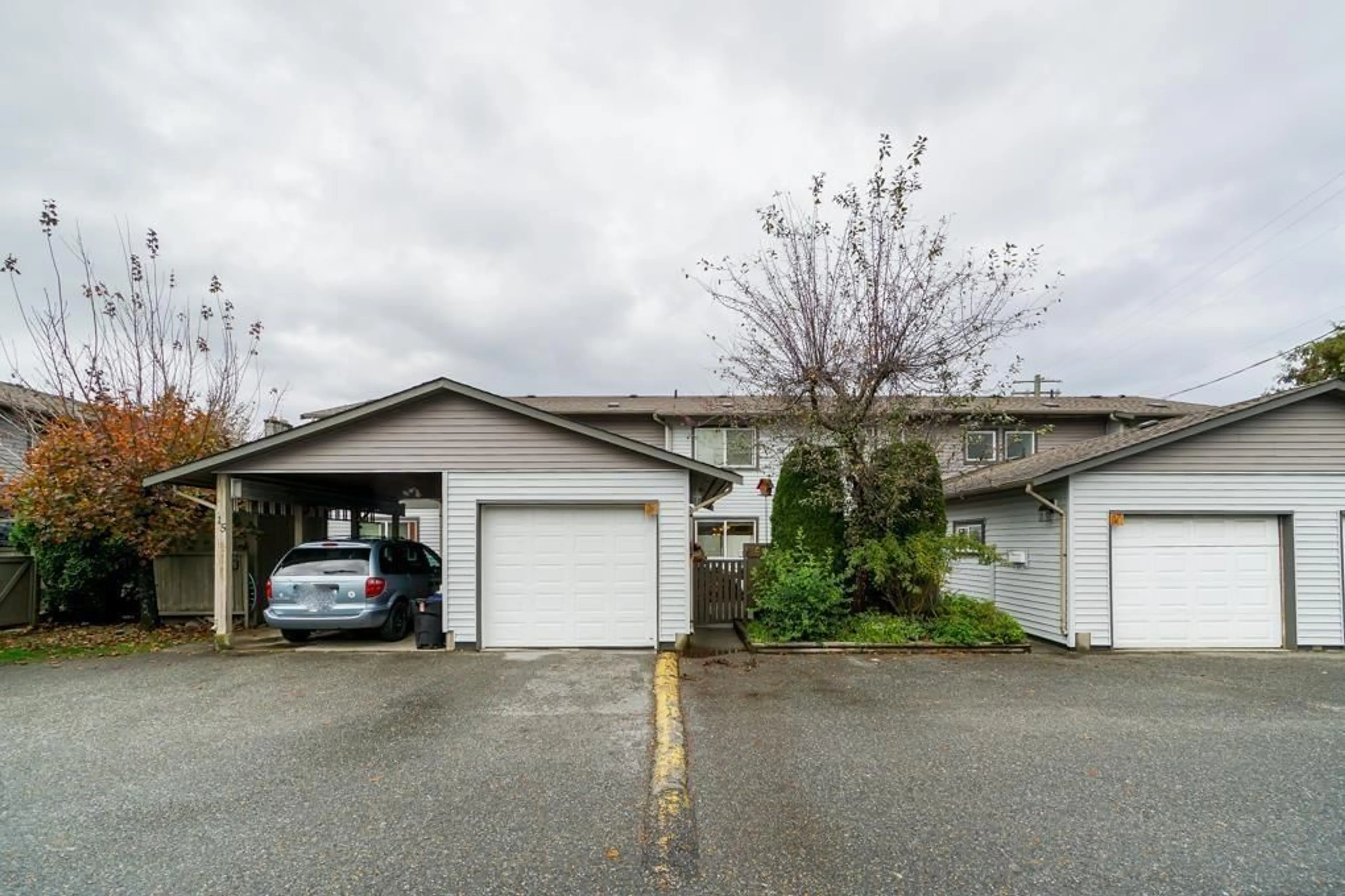 A pic from exterior of the house or condo, the street view for 16 46689 FIRST AVENUE, Chilliwack British Columbia V2P1X5