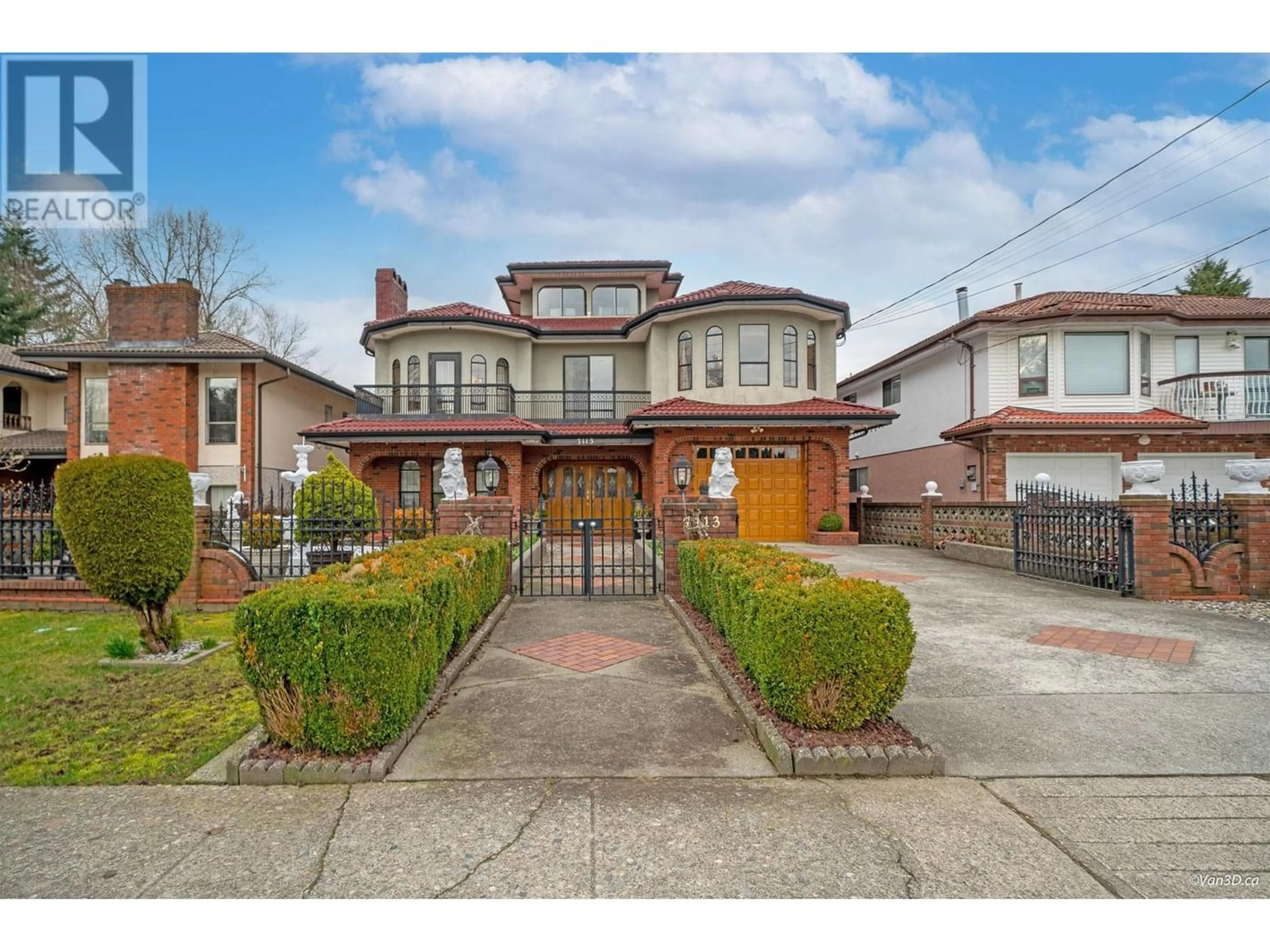 Frontside or backside of a home for 7113 UNION STREET, Burnaby British Columbia V5A1H8