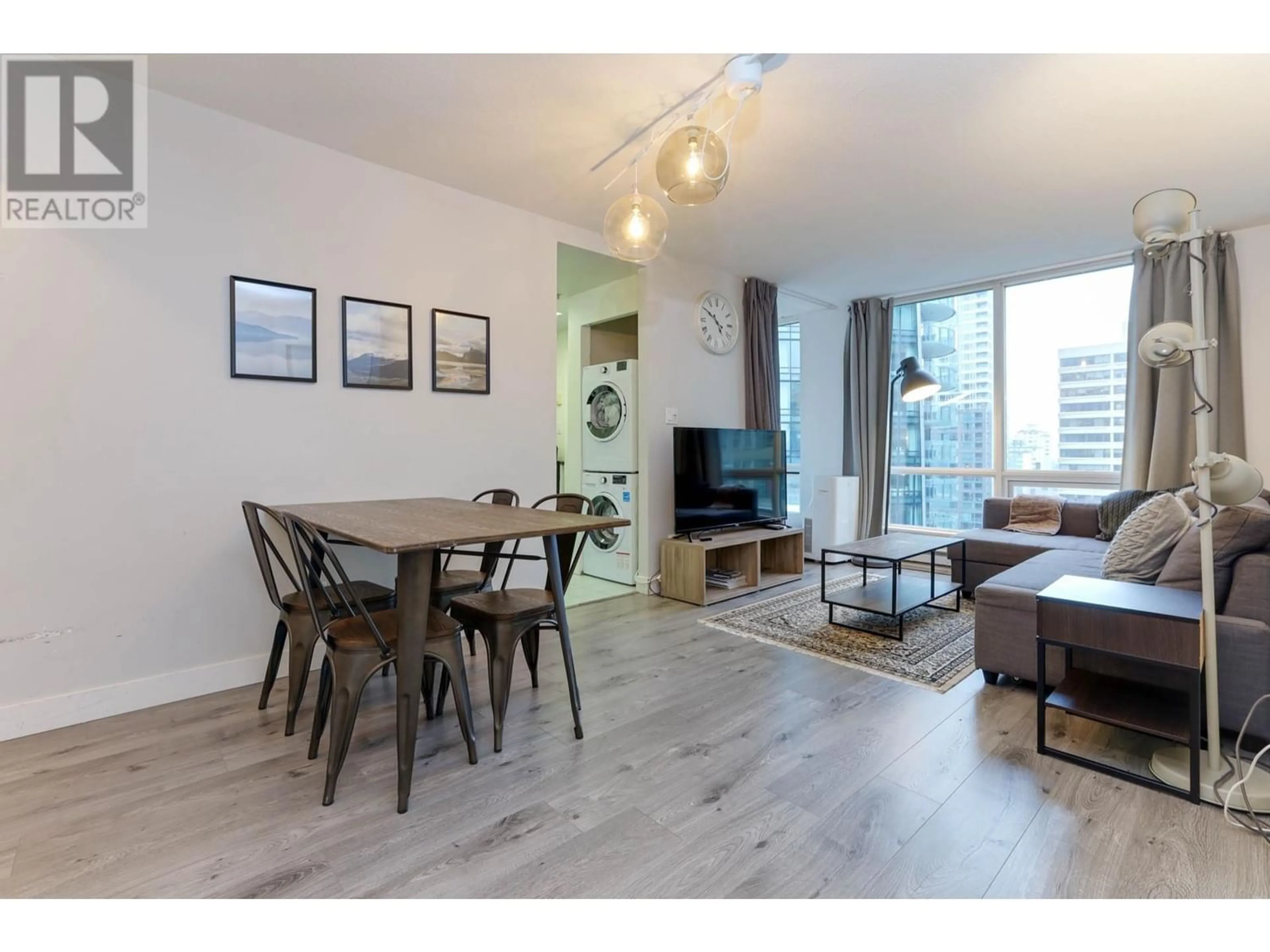 Other indoor space, wood floors for 1907 1166 MELVILLE STREET, Vancouver British Columbia V6E4P5