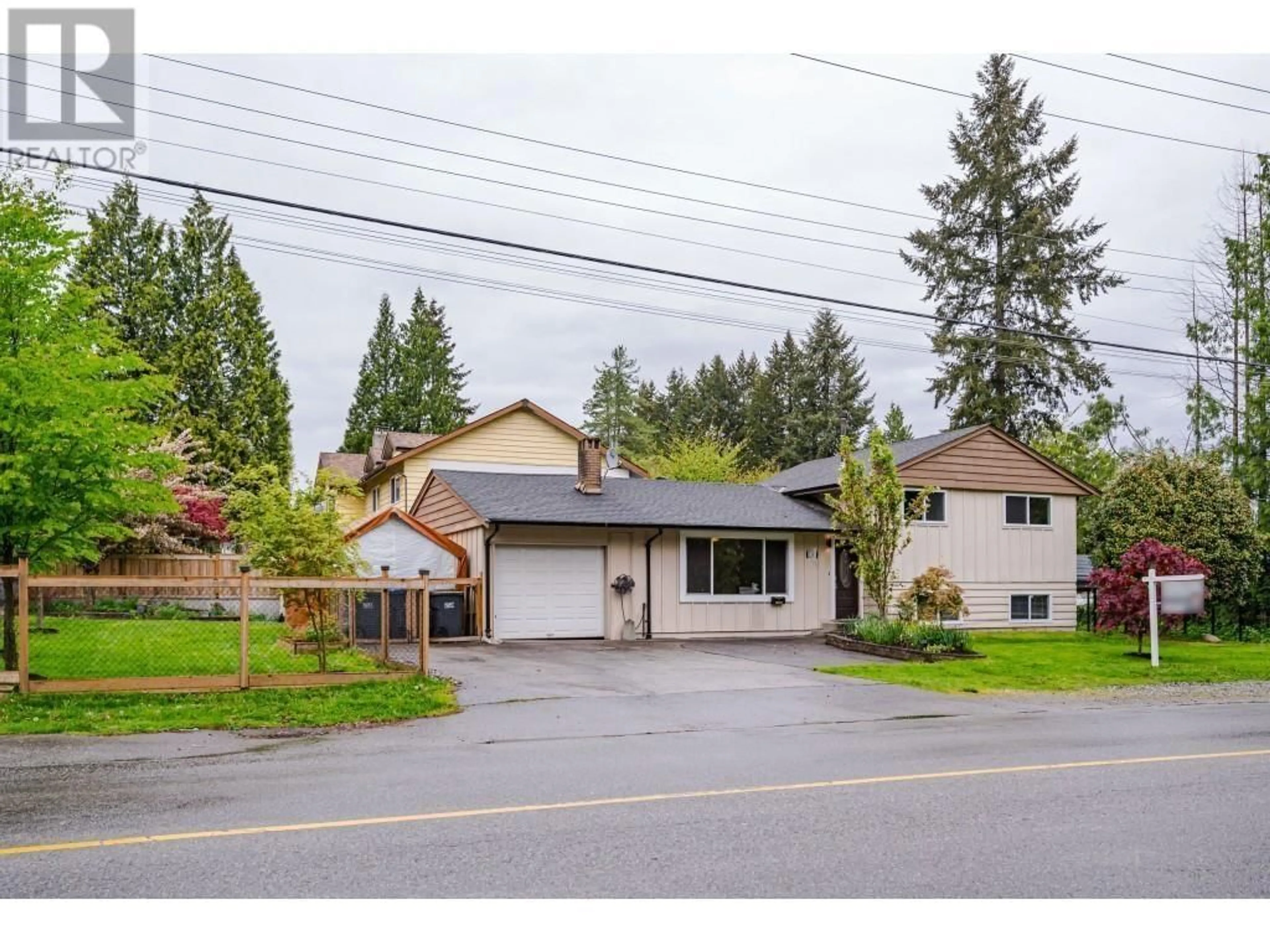 Frontside or backside of a home for 1585 LINCOLN AVENUE, Port Coquitlam British Columbia V3B2J4