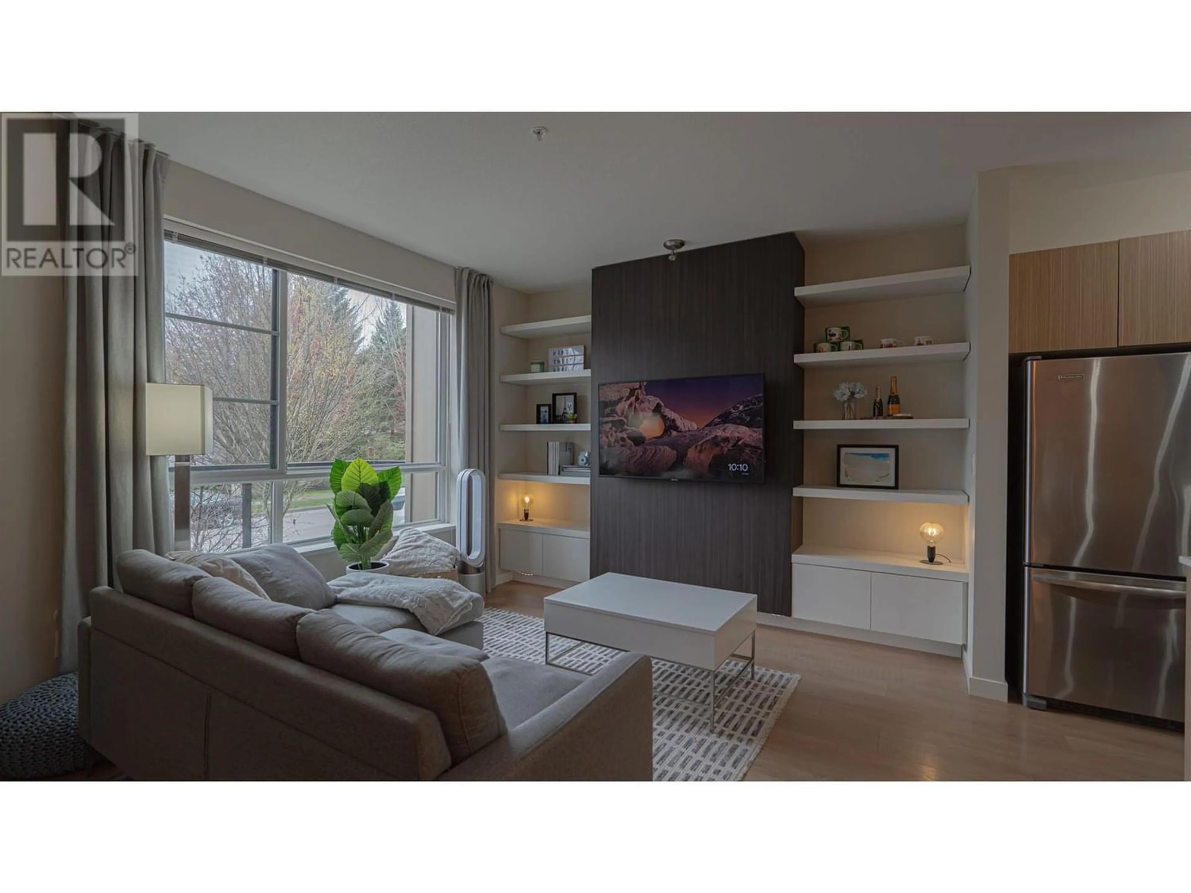 Living room for 39 3728 THURSTON STREET, Burnaby British Columbia V5H0E6