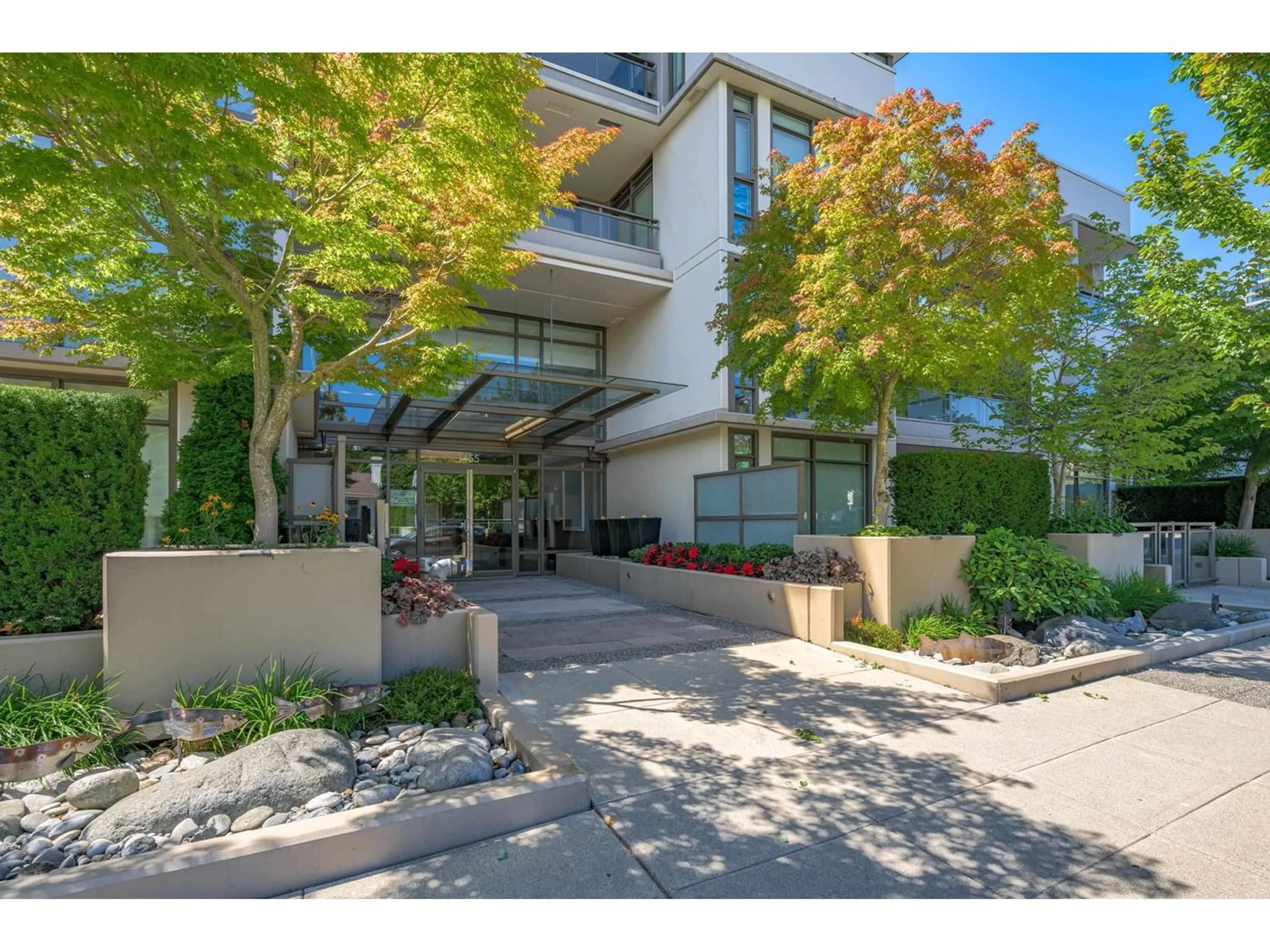 Indoor foyer for 1708 1455 GEORGE STREET, White Rock British Columbia V4B0A9