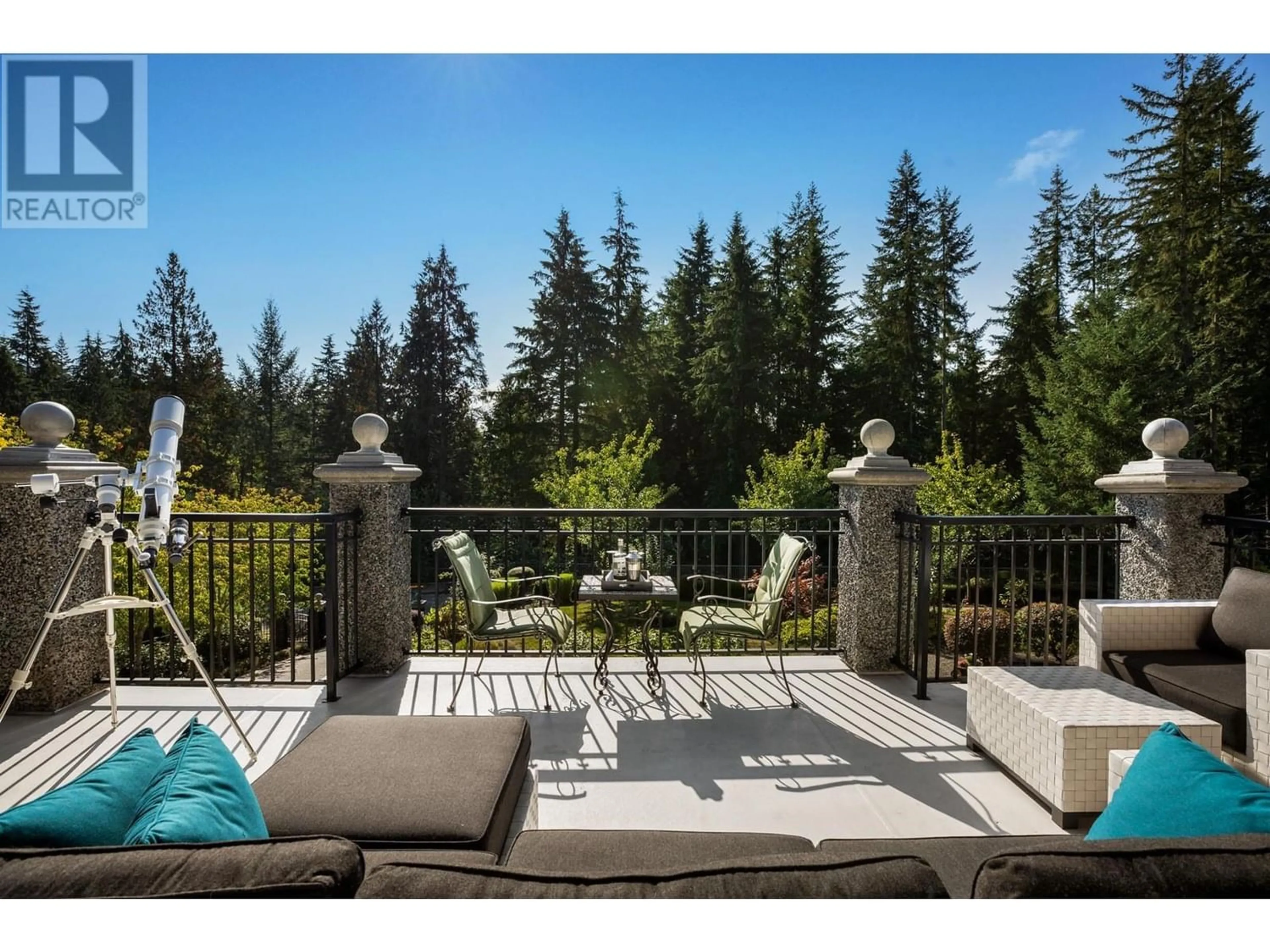 Patio for 1483 CRYSTAL CREEK DRIVE, Port Moody British Columbia V3H0A3