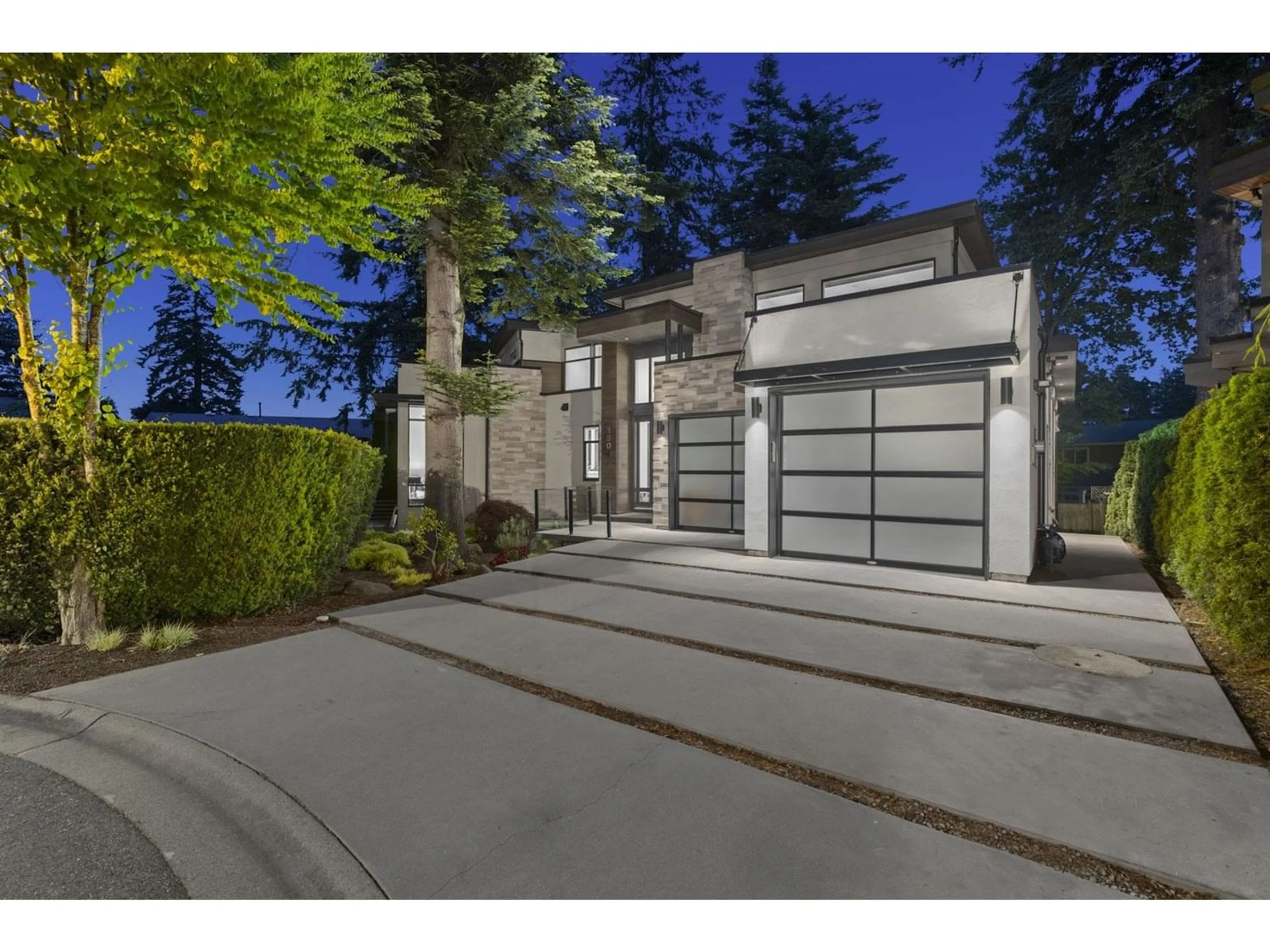 Frontside or backside of a home for 1504 BISHOP ROAD, White Rock British Columbia V4B3K7