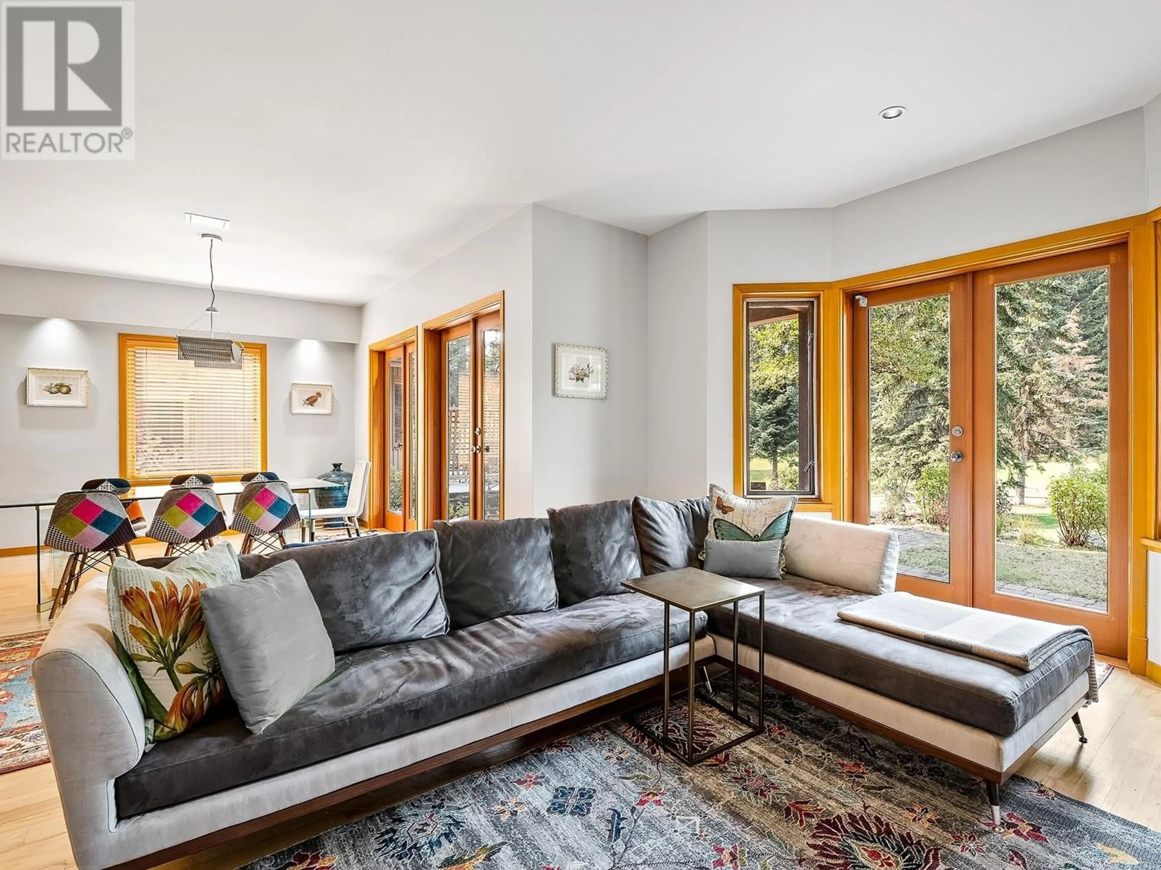 Living room with furniture, unknown for 8107 MUIRFIELD CRESCENT, Whistler British Columbia V8E1J7