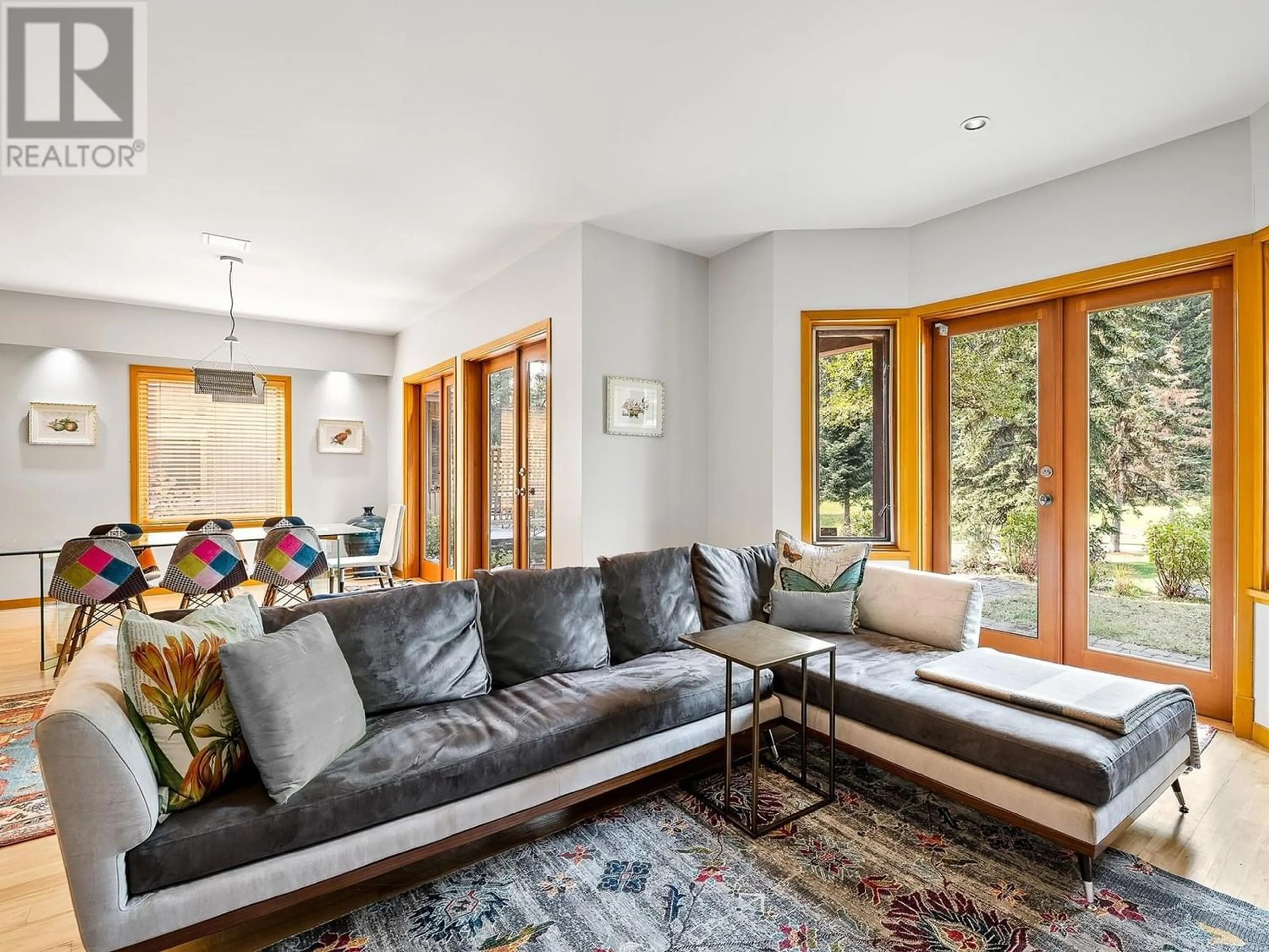 Living room, wood floors for 8107 MUIRFIELD CRESCENT, Whistler British Columbia V8E1J7