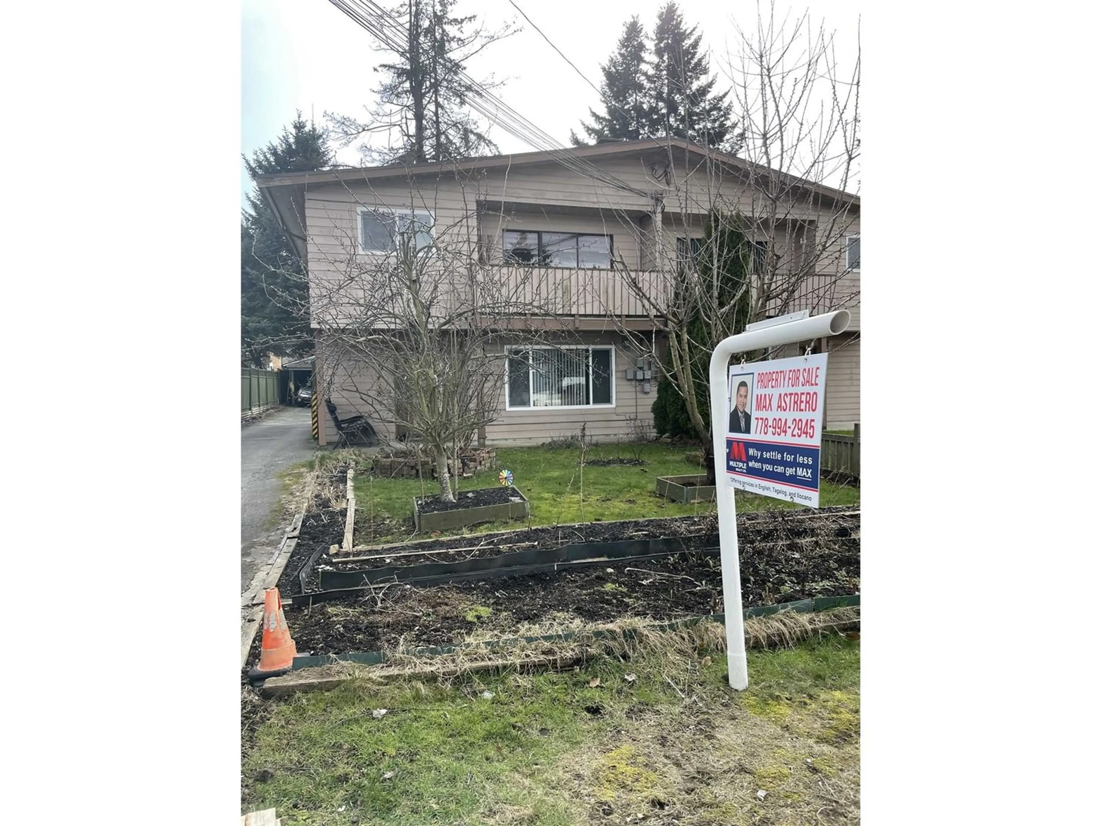 Frontside or backside of a home for 11718 72A AVENUE, Delta British Columbia V4C1B1
