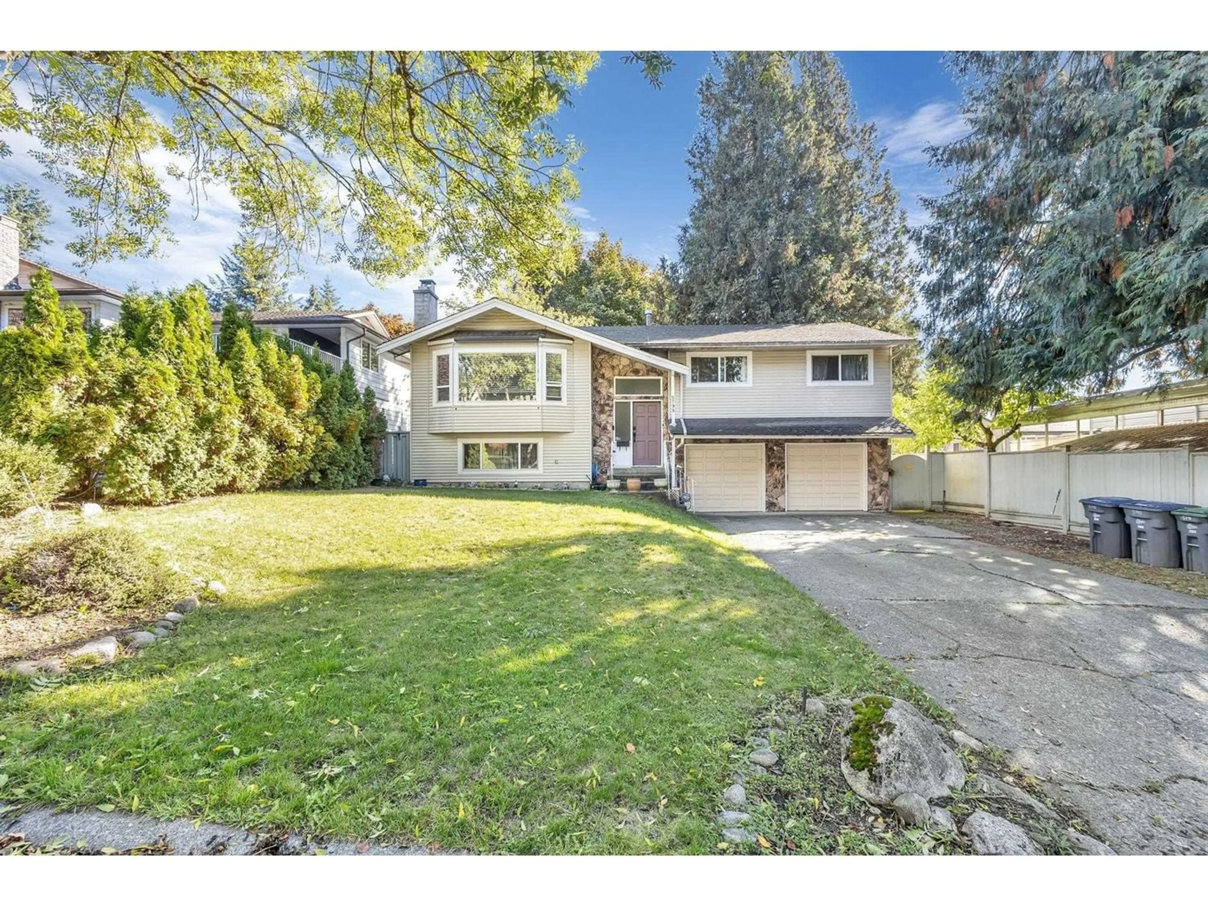 Frontside or backside of a home for 5798 170A STREET, Surrey British Columbia V3S5V1