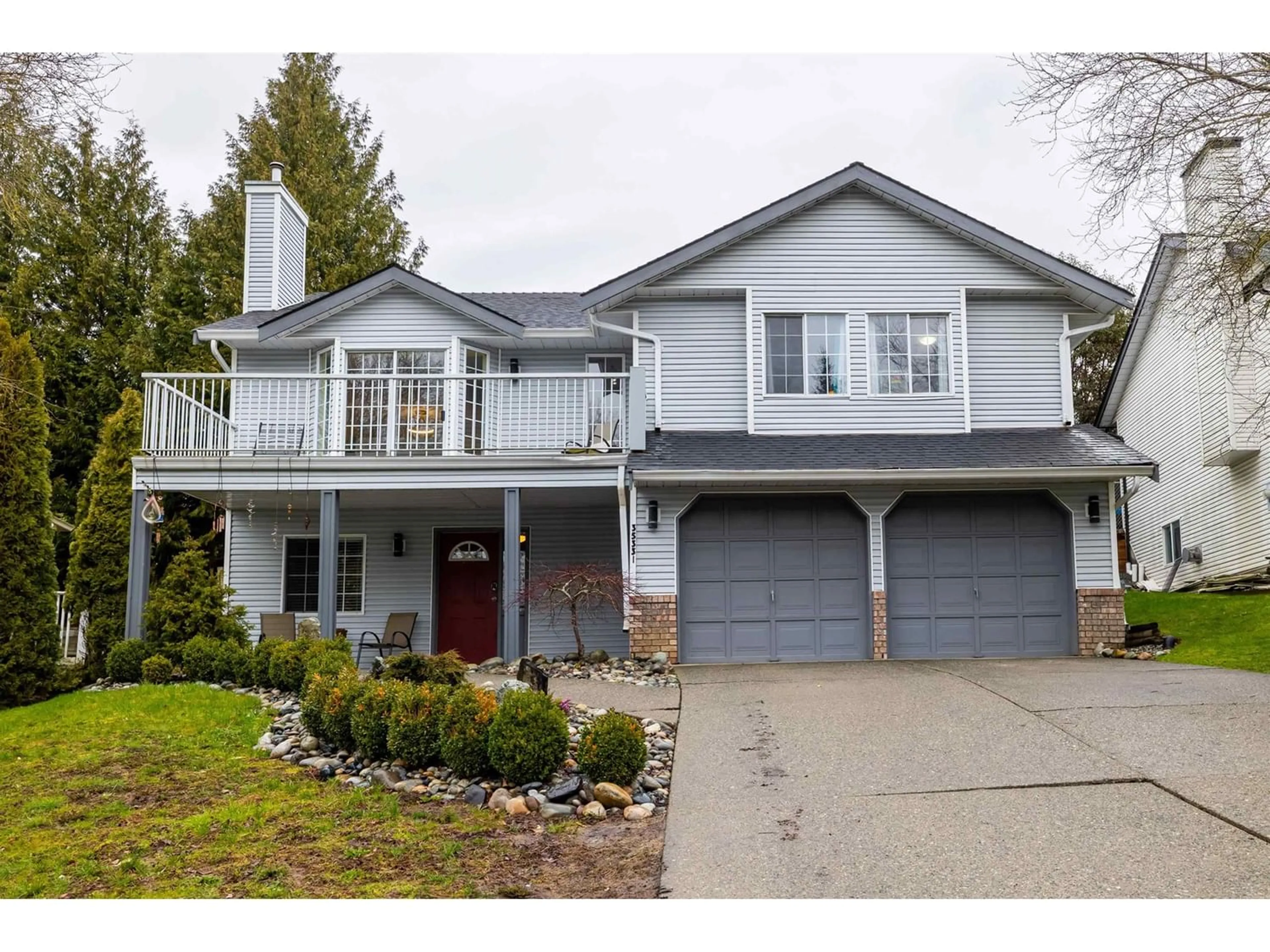 Frontside or backside of a home for 35331 SANDY HILL ROAD, Abbotsford British Columbia V3G1J2