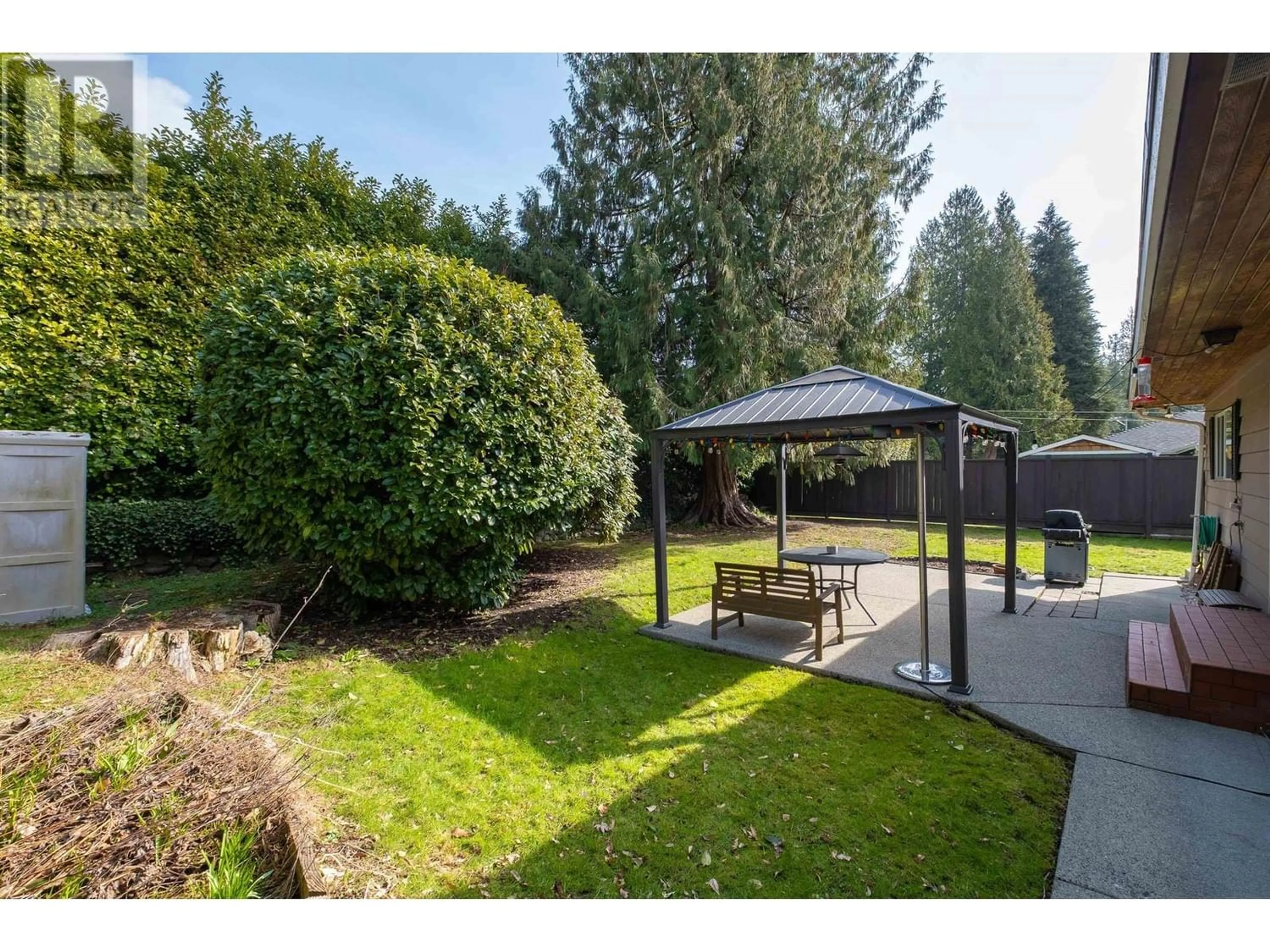 Patio for 3558 GREENTREE LANE, North Vancouver British Columbia V7R4C4