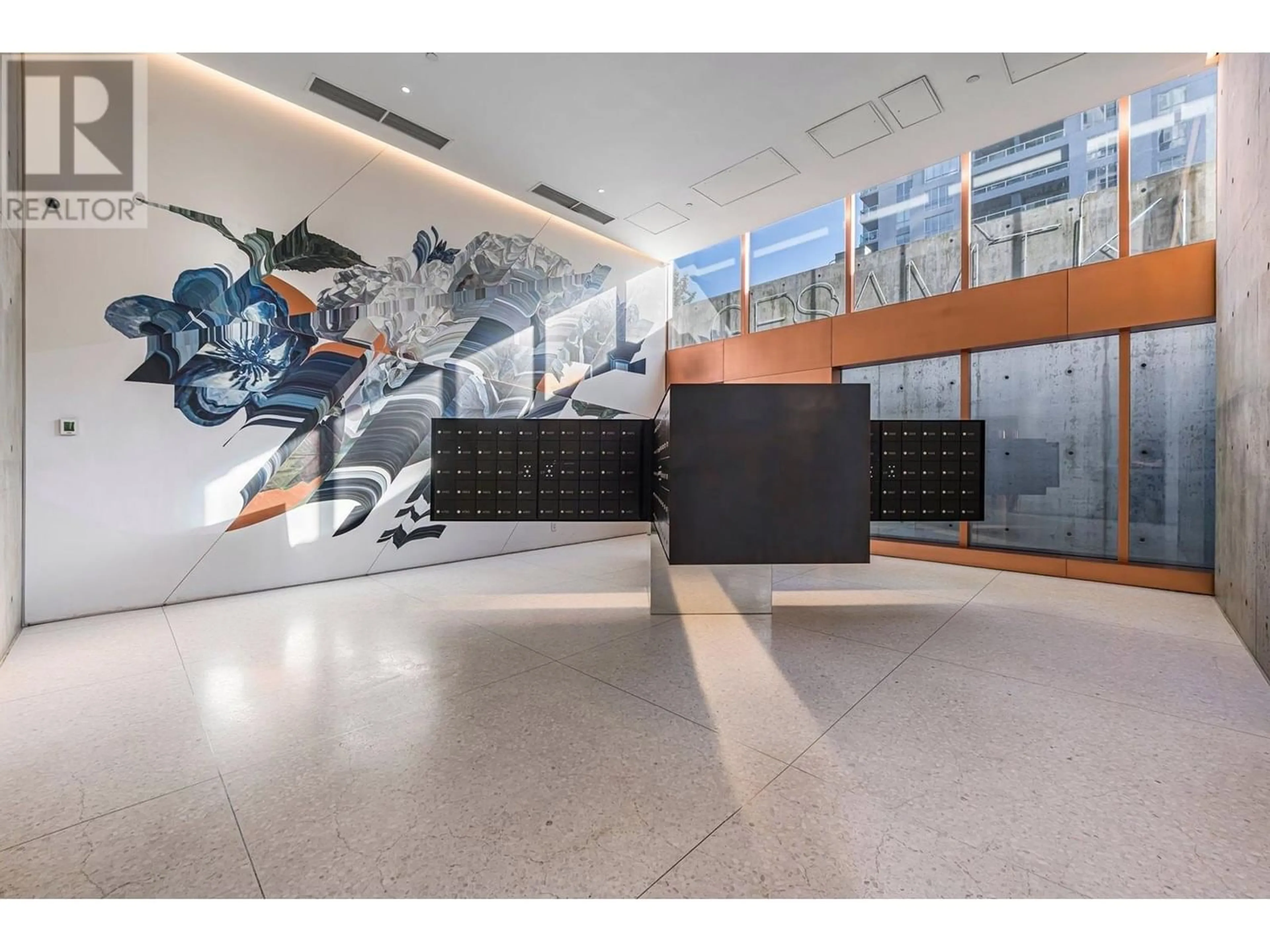 Indoor lobby for 3208 1480 HOWE STREET, Vancouver British Columbia V6Z0G5