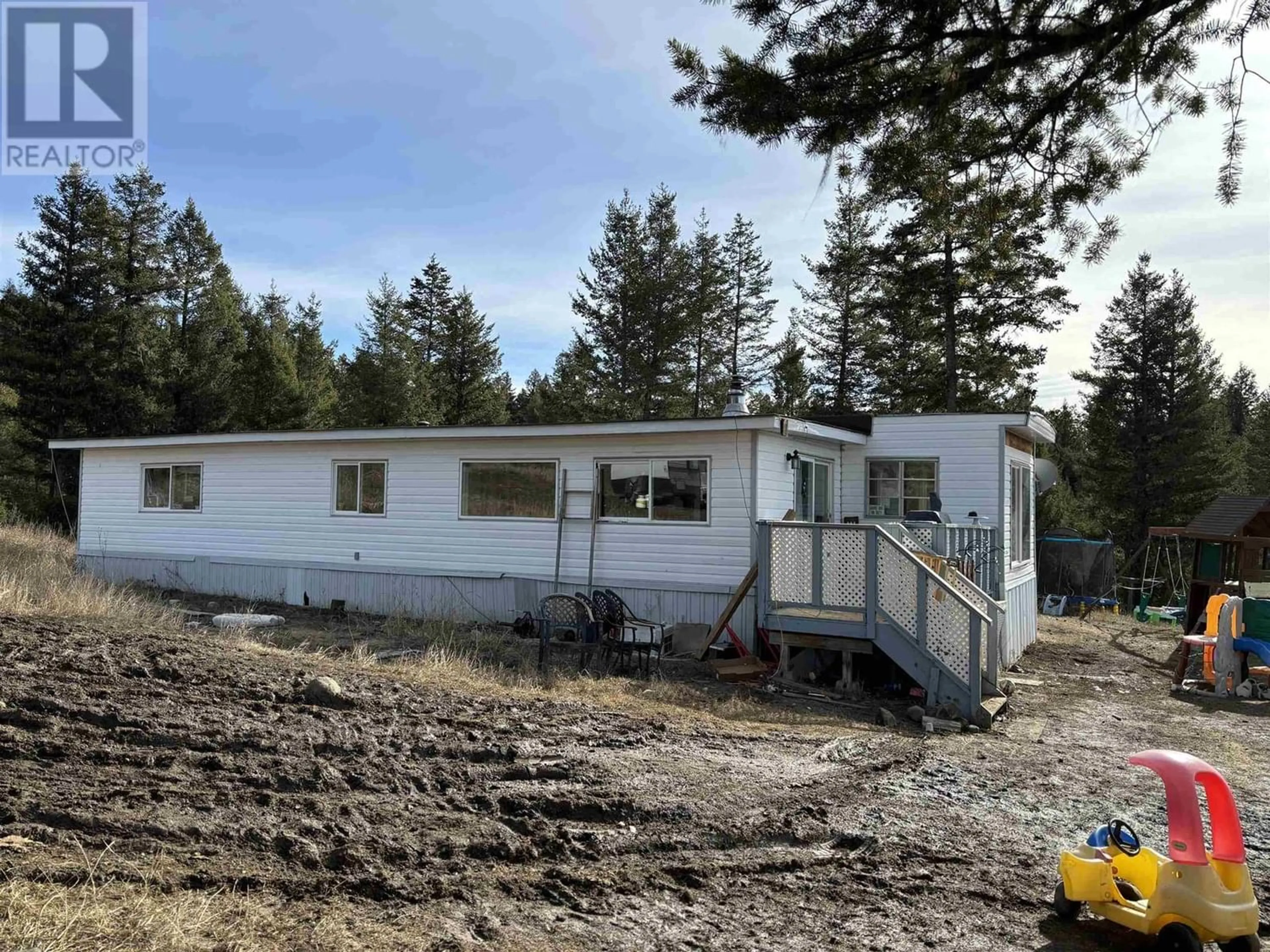 Outside view for 2487 FIRWOOD HILL ROAD, Williams Lake British Columbia V2G4W7