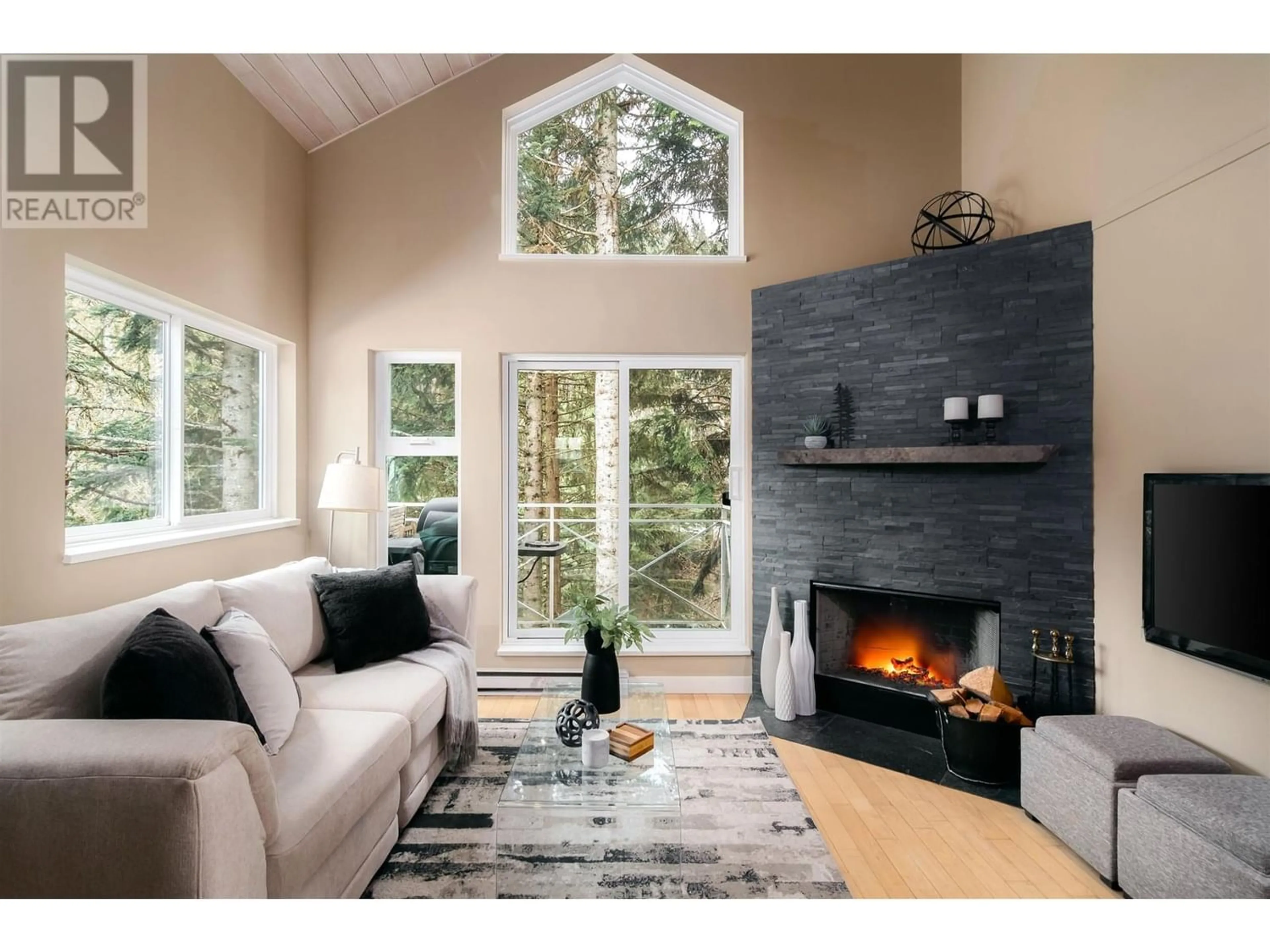 Living room for 28 2211 MARMOT PLACE, Whistler British Columbia V8E0M6