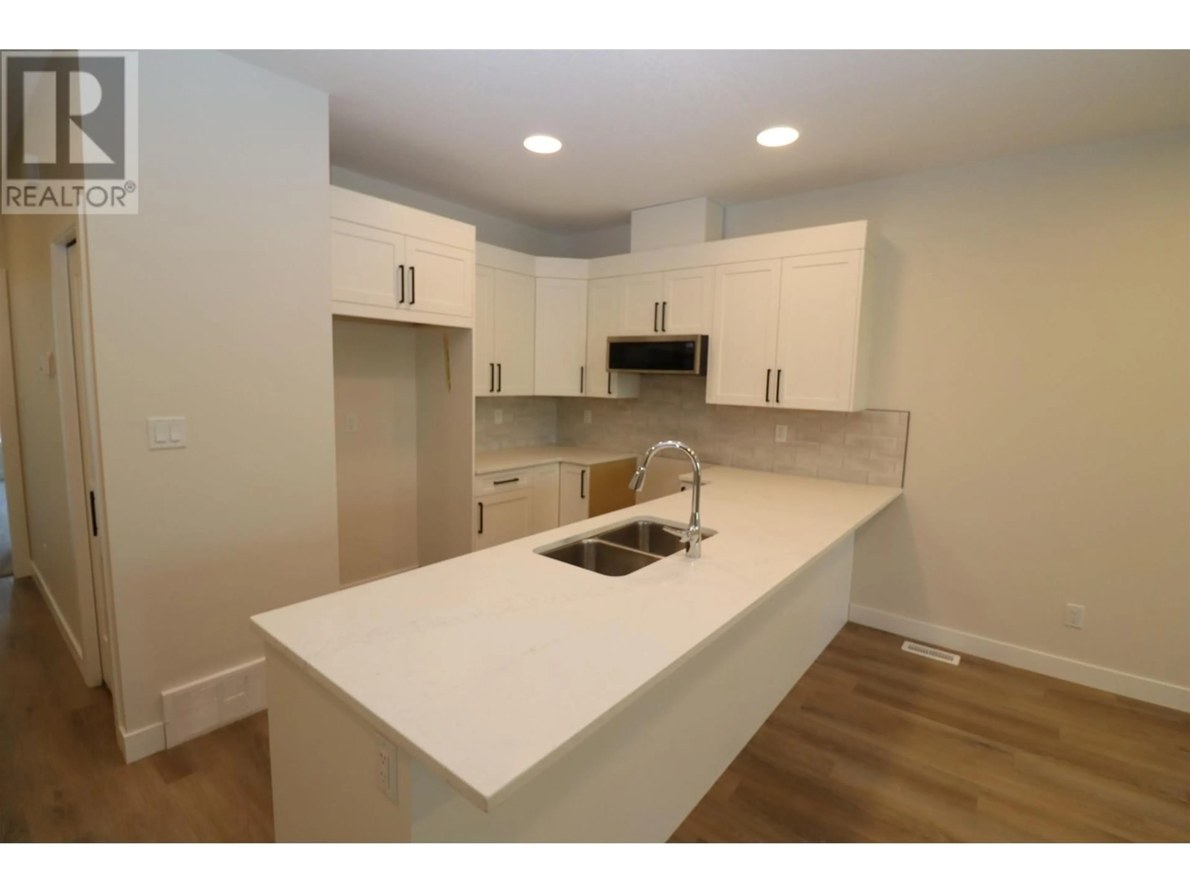 Unknown for 2718 SANDERSON ROAD, Prince George British Columbia V2M1M6