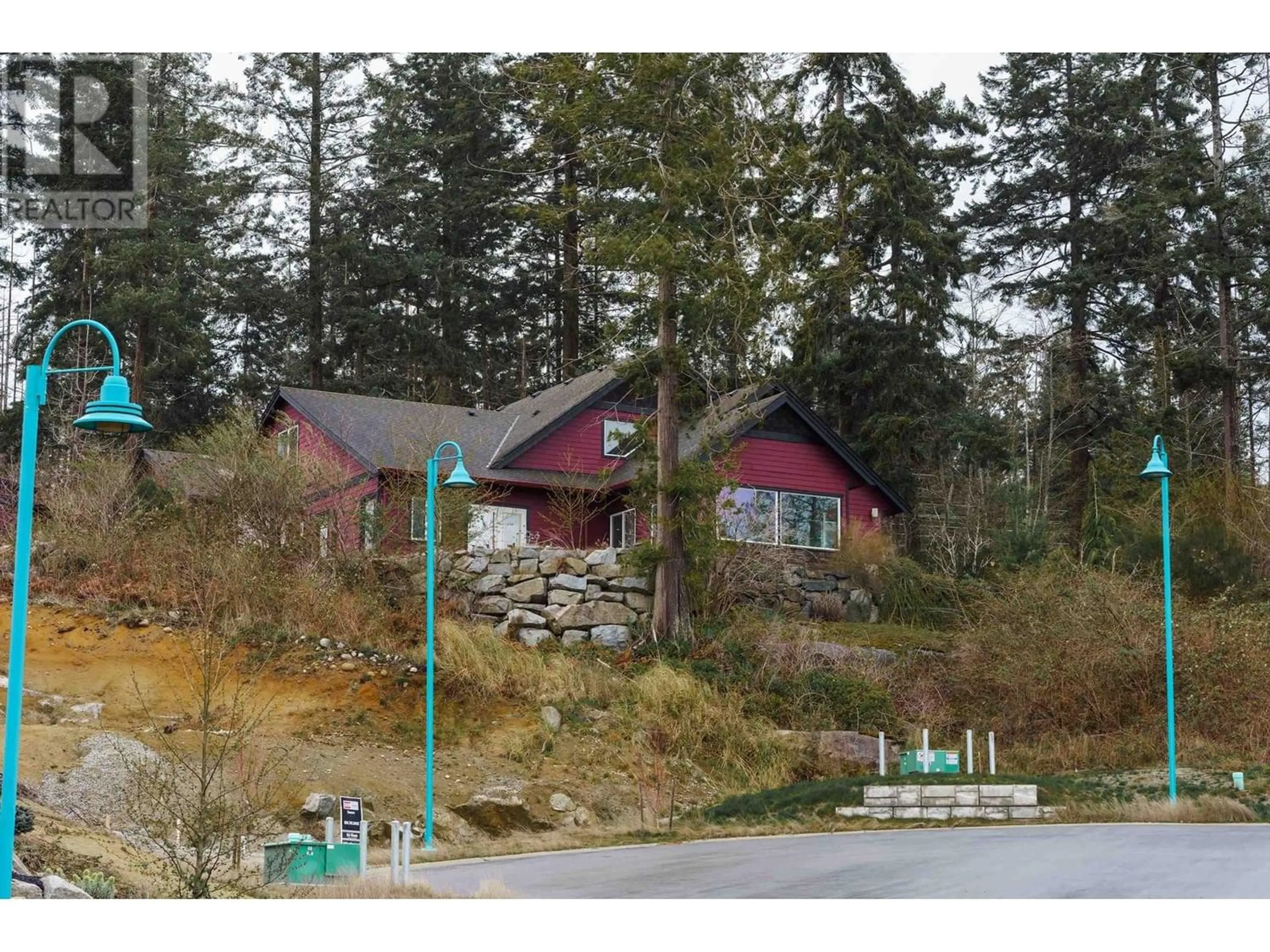 Cottage for 5628 MEDUSA PLACE, Sechelt British Columbia V0N3A3