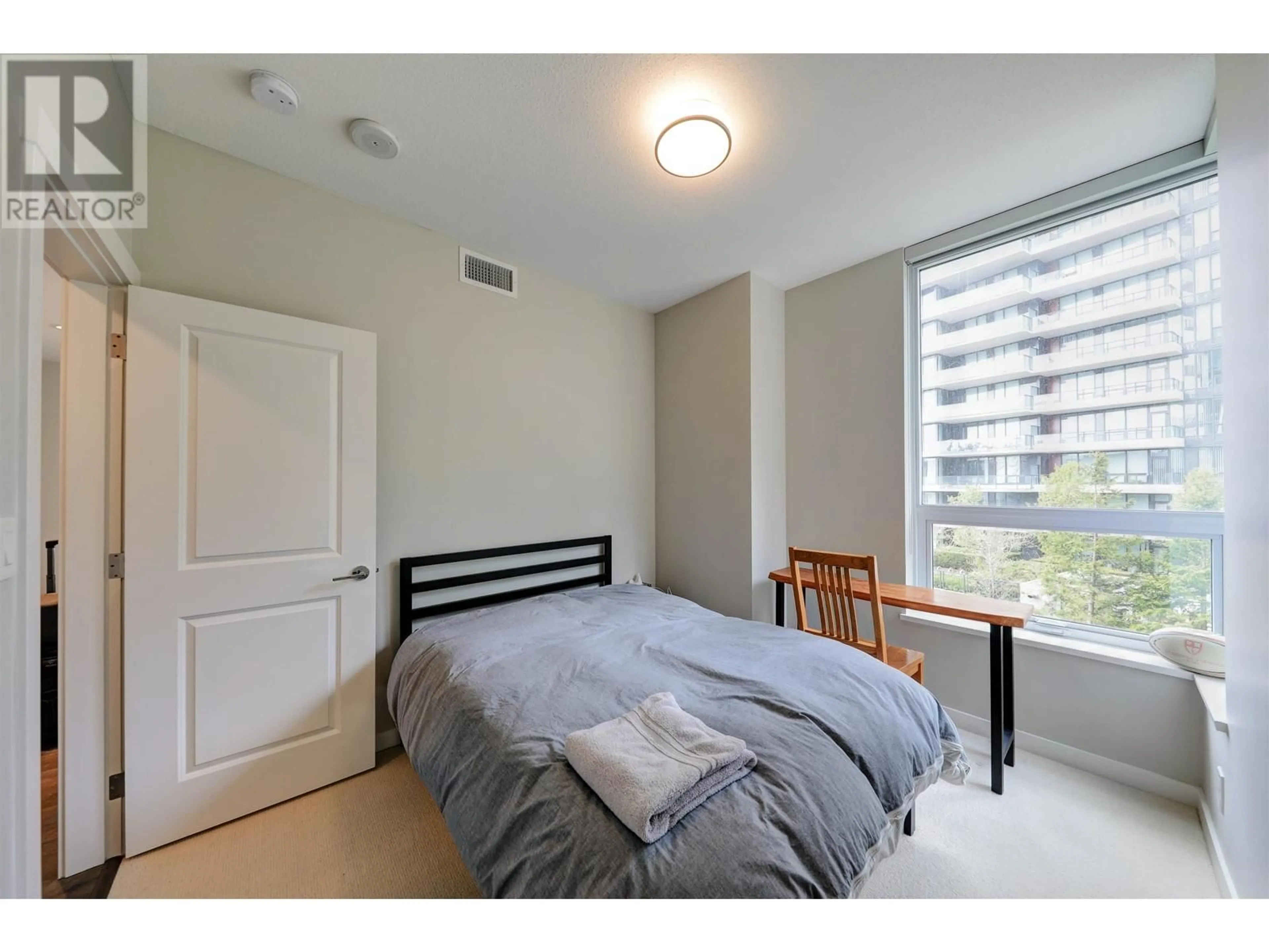 A pic of a room for 403 - 3487 BINNING ROAD, Vancouver British Columbia V6S0K8