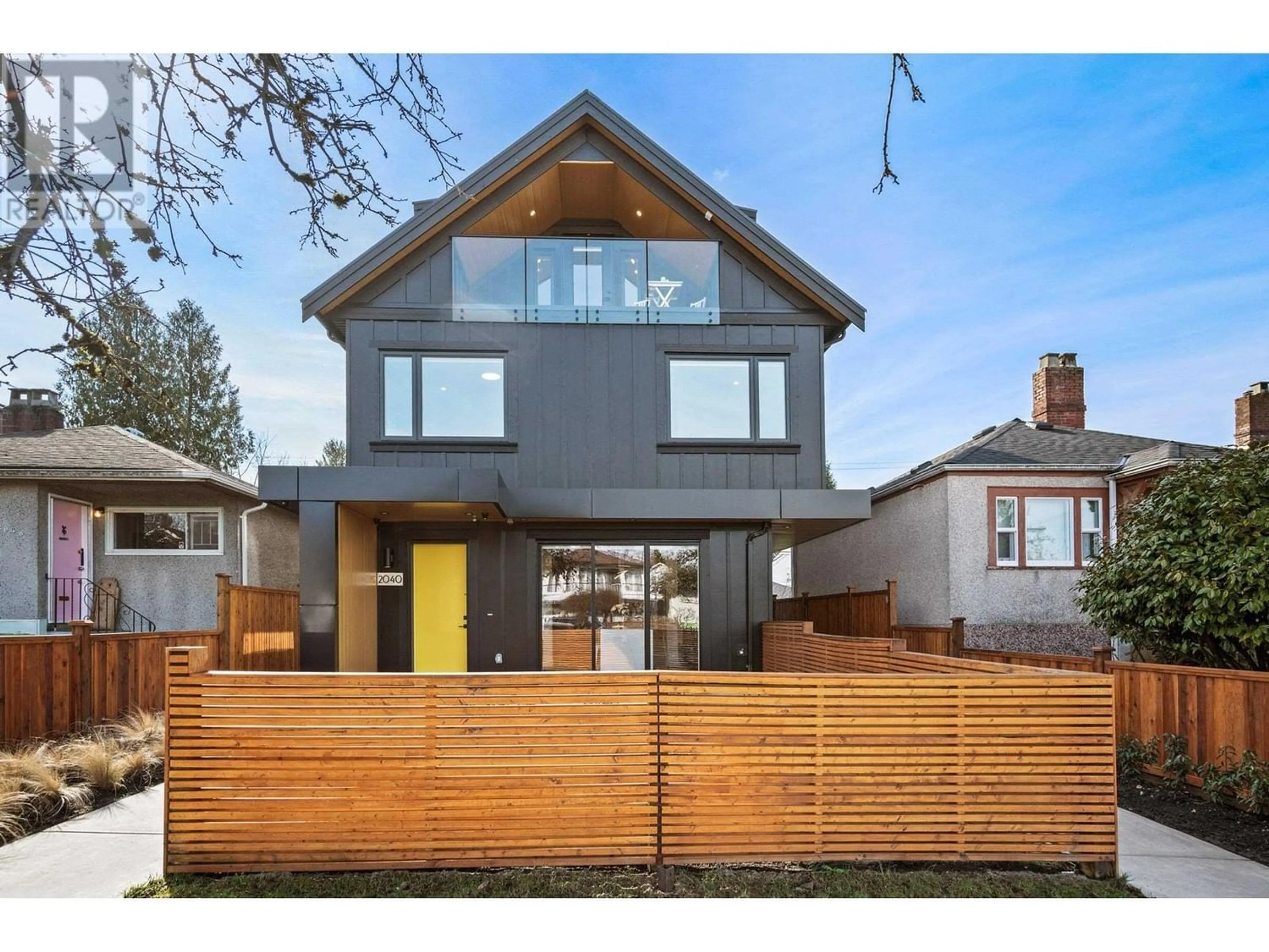 Frontside or backside of a home for 2040 MANNERING AVENUE, Vancouver British Columbia V5N3C3