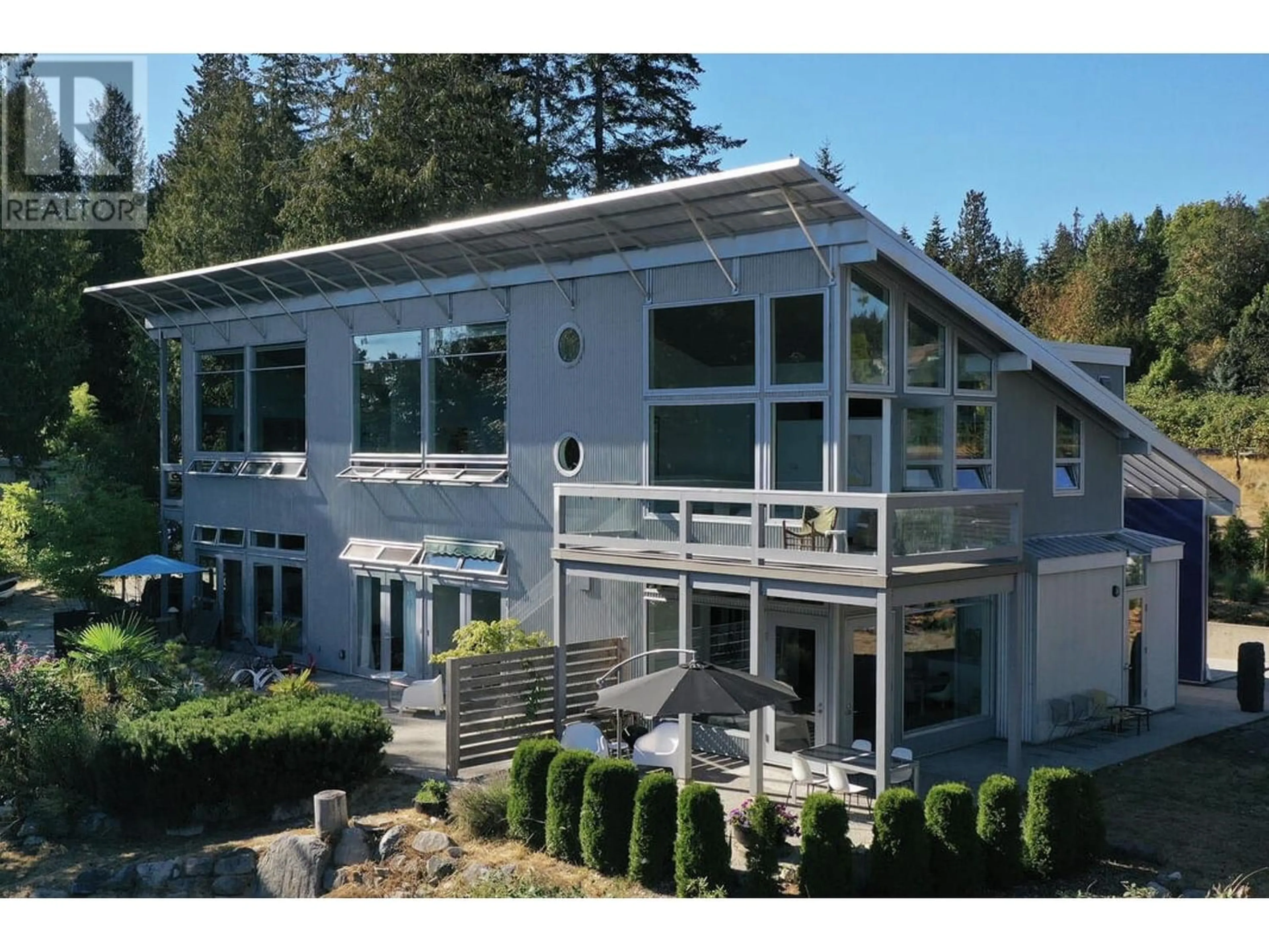 Outside view for 5550 NICKERSON ROAD, Sechelt British Columbia V7Z0M4