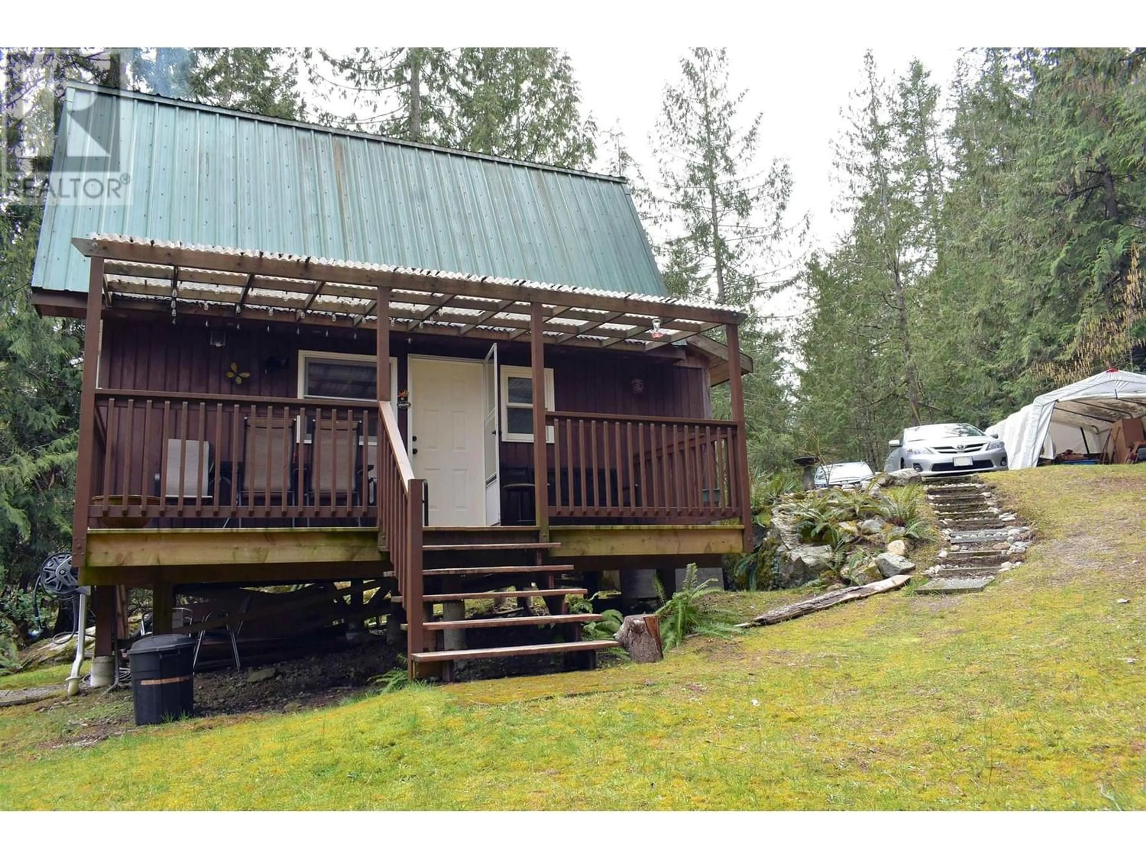 Cottage for 16535 TIMBERLINE ROAD, Egmont British Columbia V0N2H4