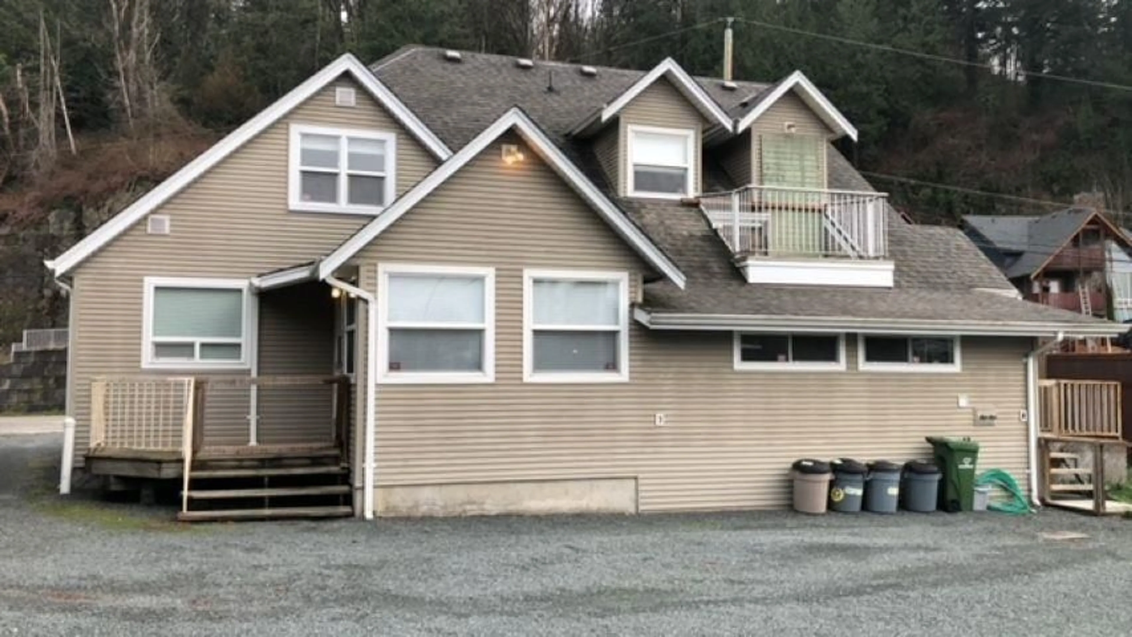 Frontside or backside of a home for 10001 QUARRY ROAD, Chilliwack British Columbia V2P3M3
