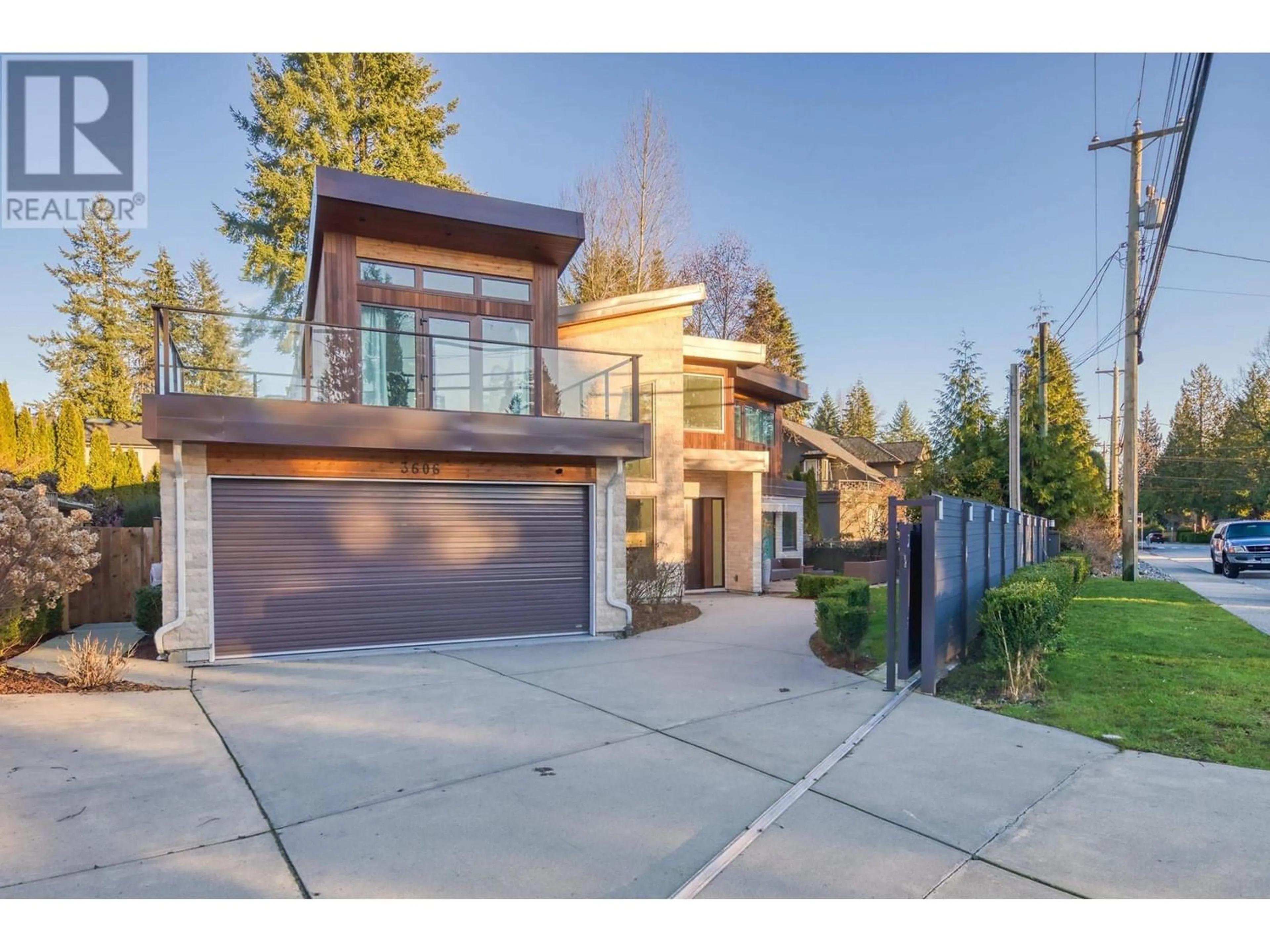 Frontside or backside of a home for 3606 EDGEMONT BOULEVARD, North Vancouver British Columbia V7R2P7