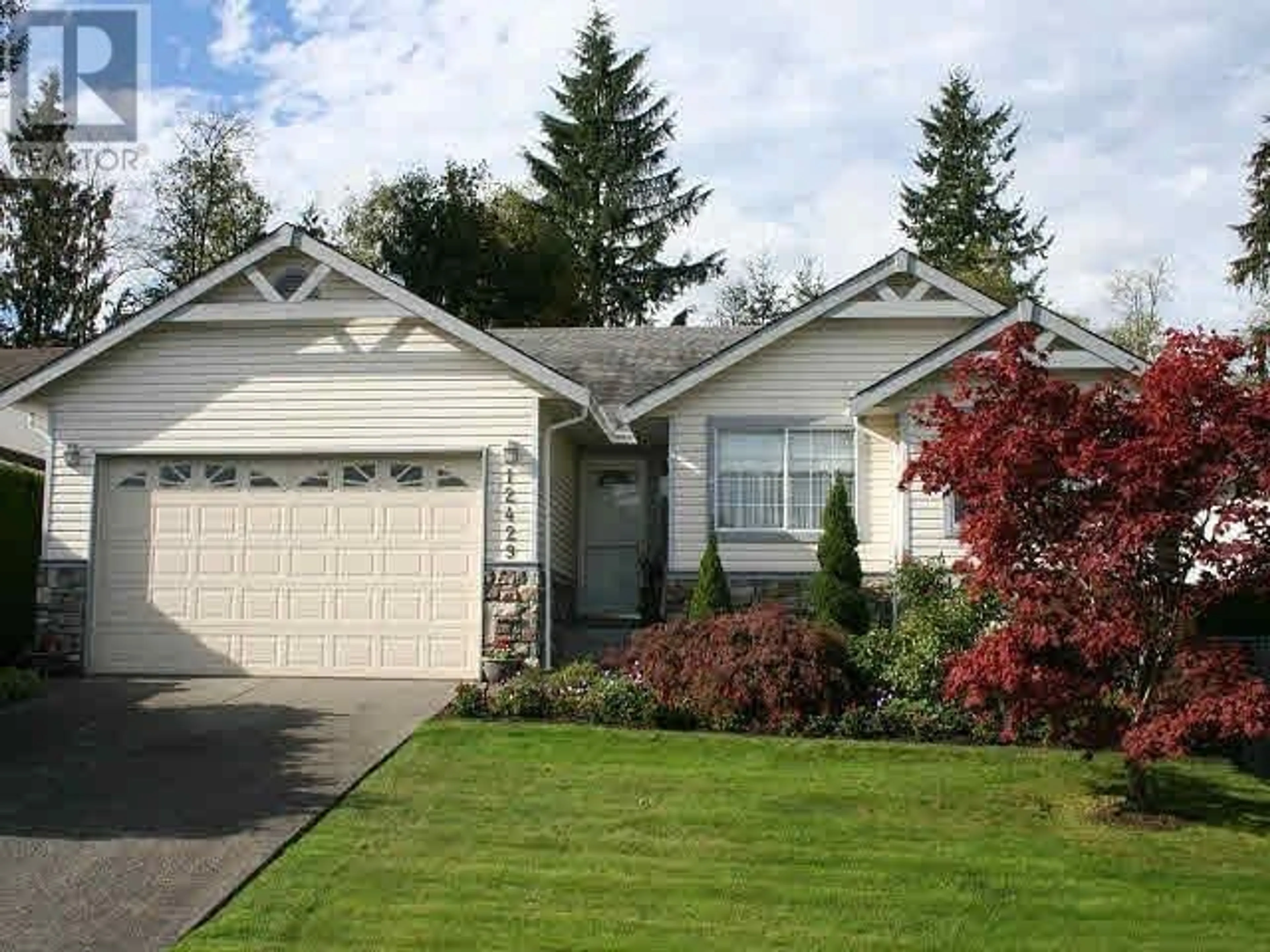 Home with vinyl exterior material for 12429 231 STREET, Maple Ridge British Columbia V2X0G3