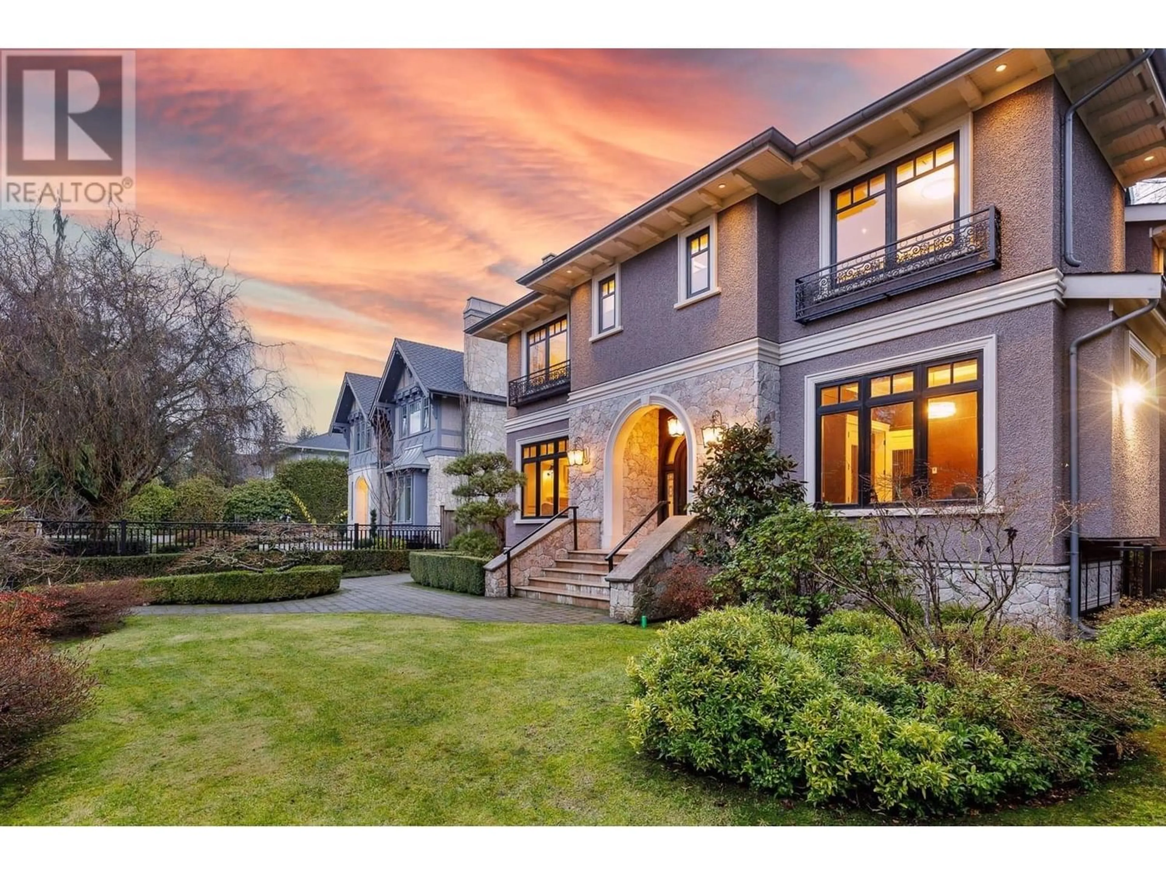 Frontside or backside of a home for 5826 ANGUS DRIVE, Vancouver British Columbia V6M3N8