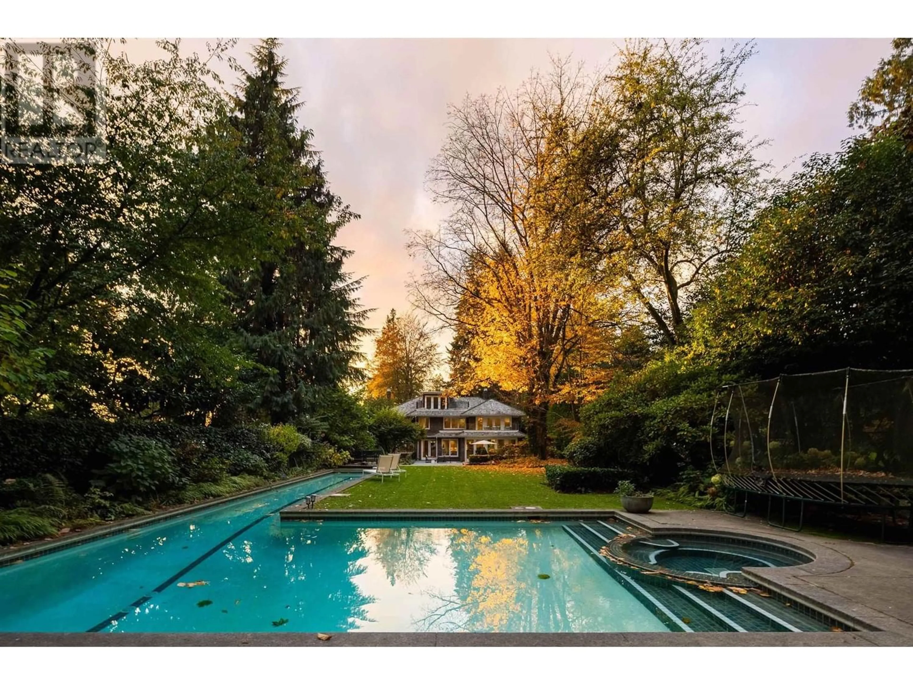 Indoor or outdoor pool for 6380 MACDONALD STREET, Vancouver British Columbia V6N1E6