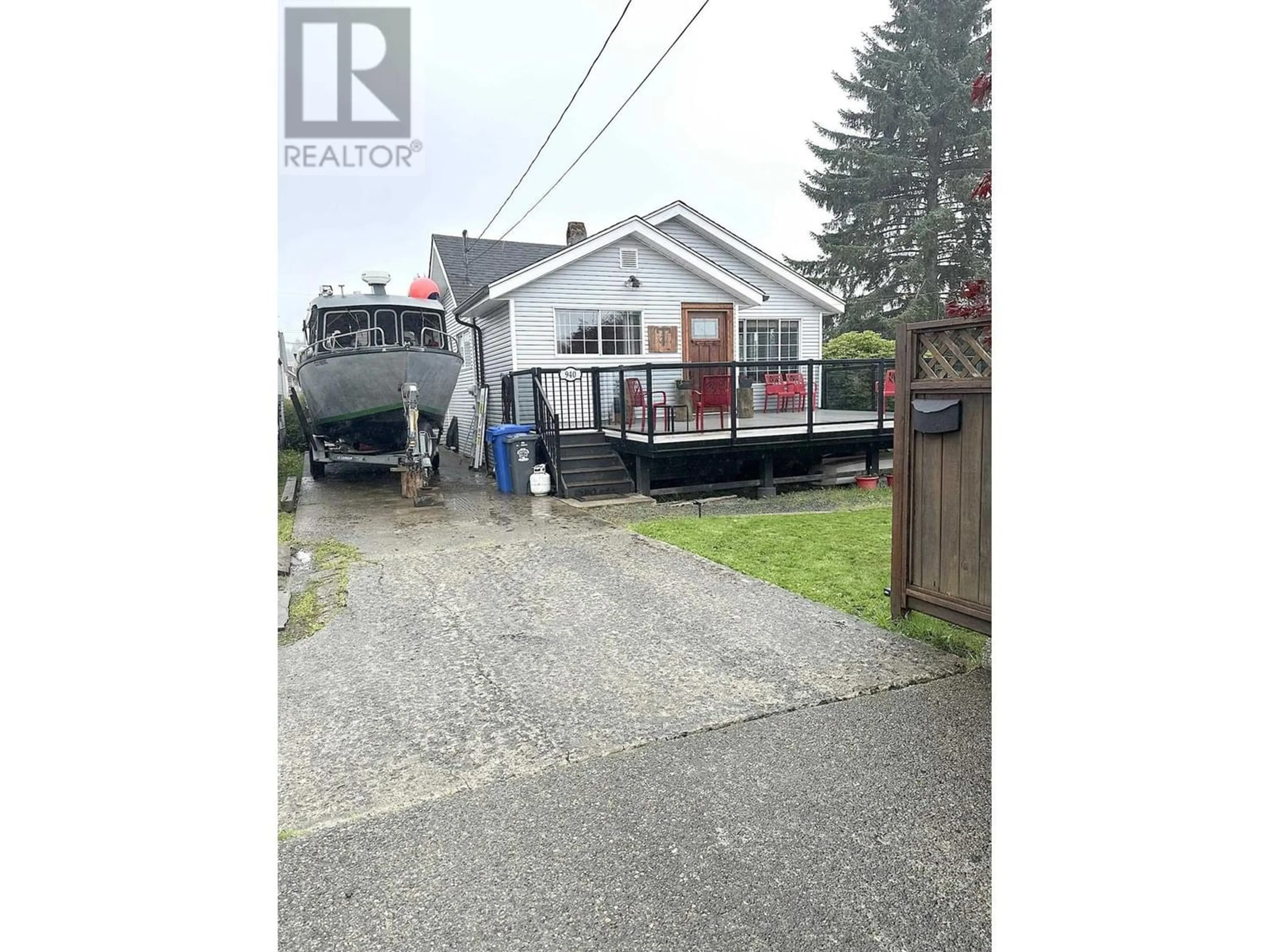 Frontside or backside of a home for 940 E 6TH AVENUE, Prince Rupert British Columbia V8J1X6