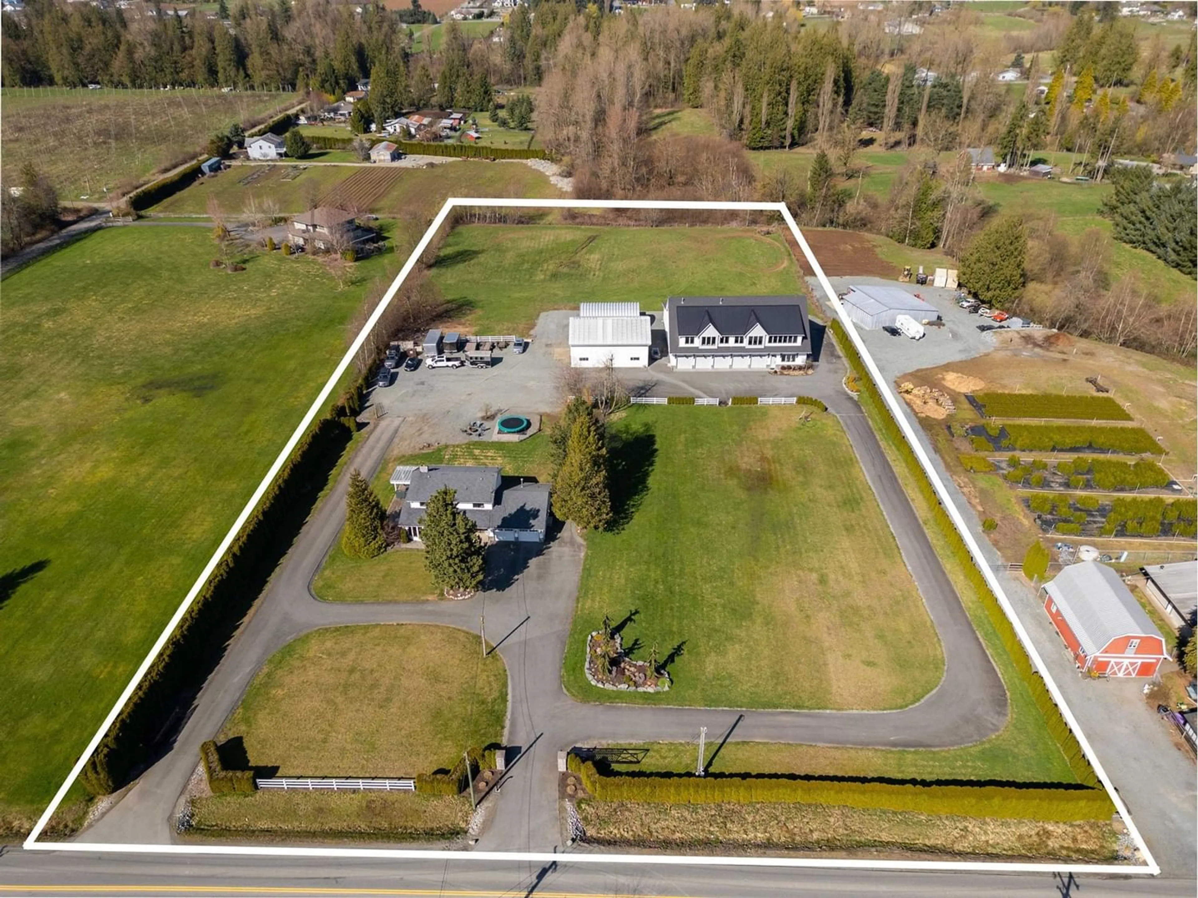 Frontside or backside of a home for 29065 TOWNSHIPLINE ROAD, Abbotsford British Columbia V4X1S2